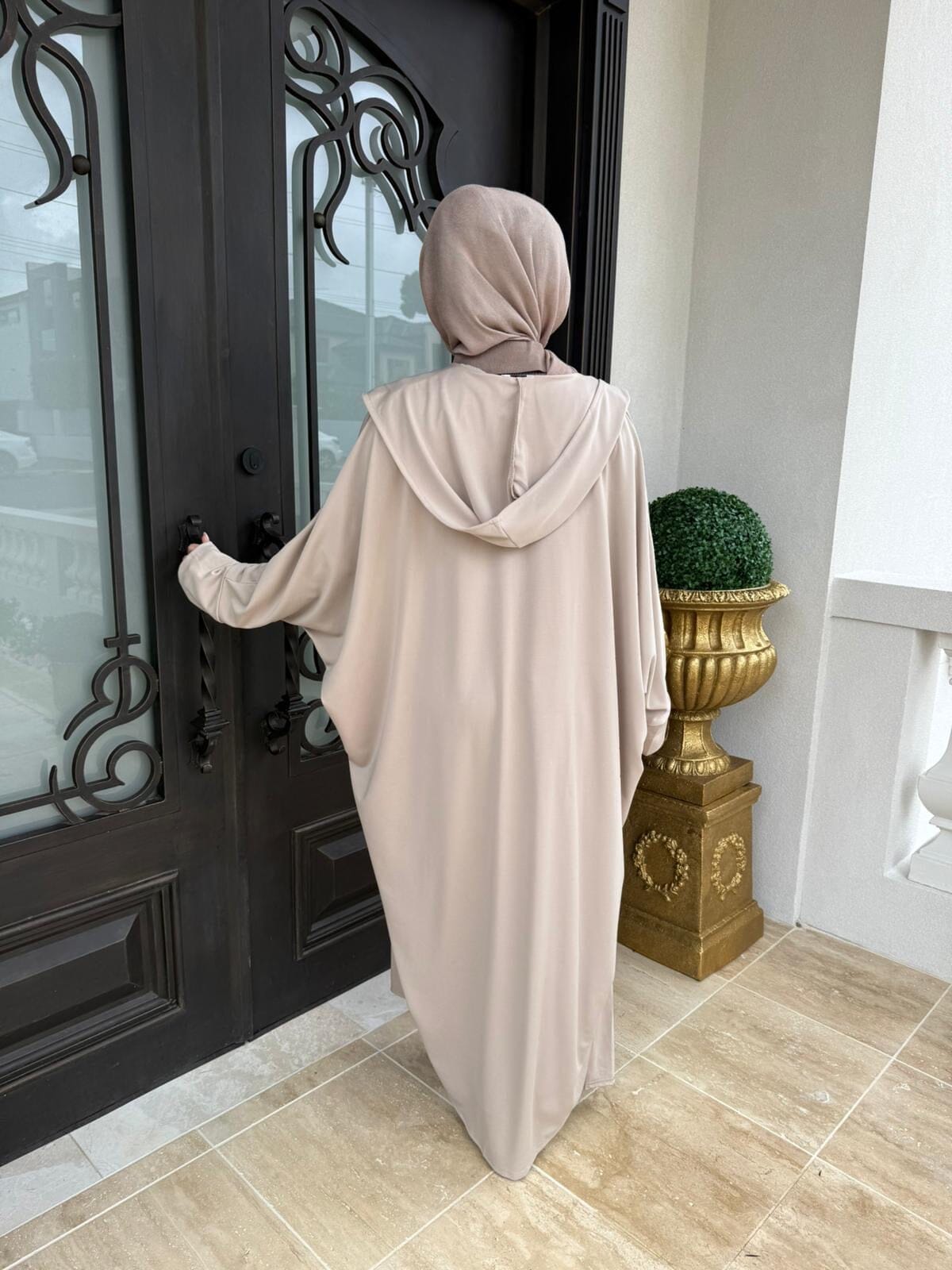 Hoodi Abaya