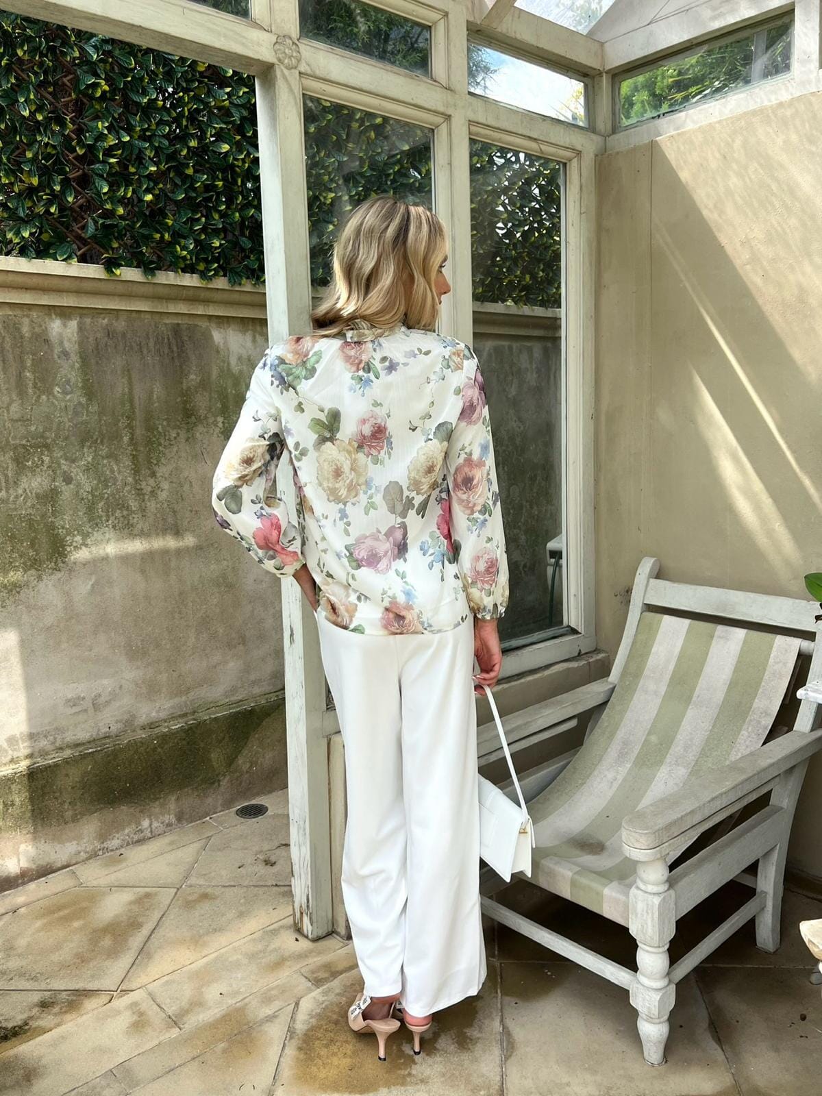 Amar White Floral Blouse