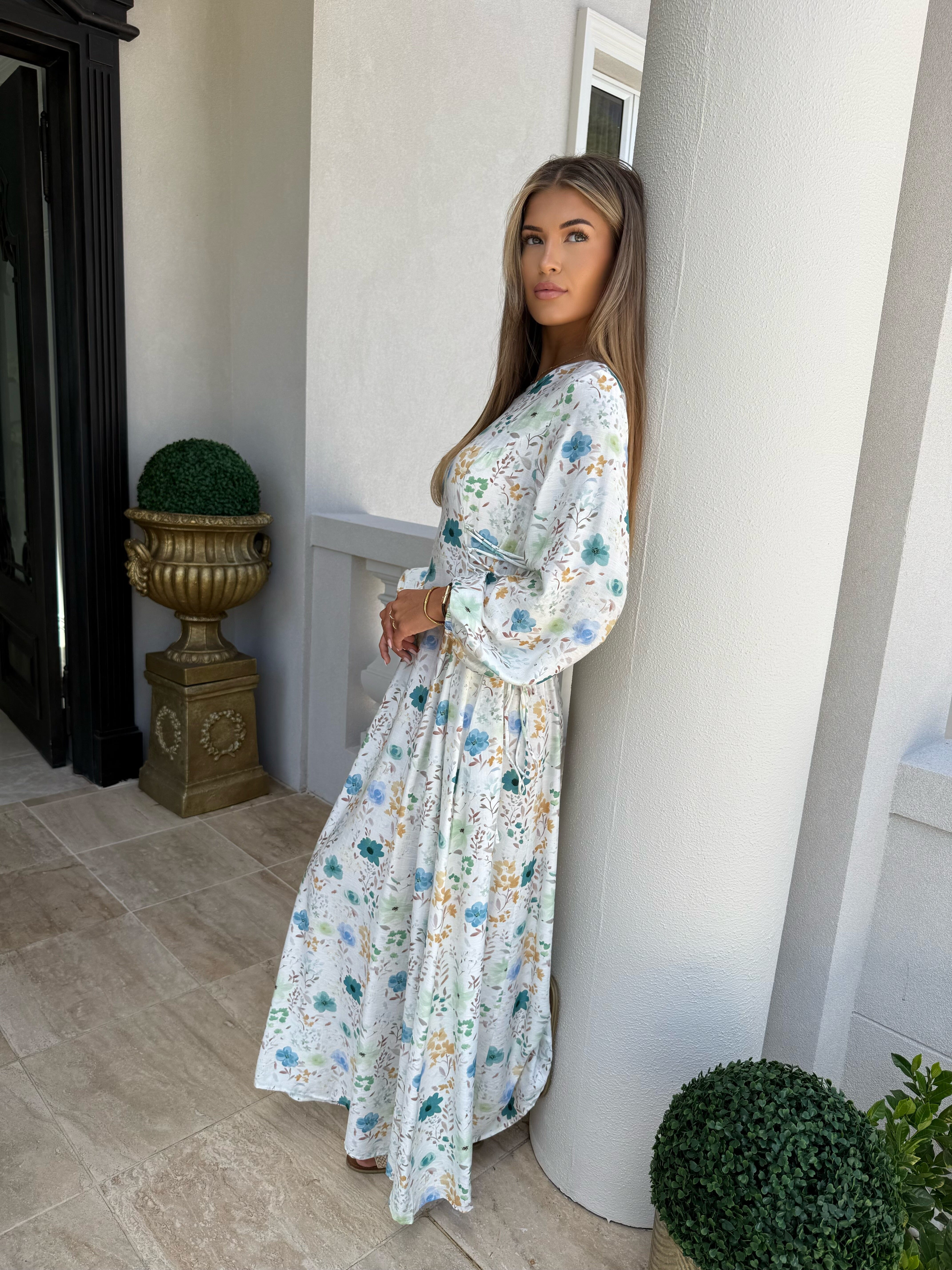 White Bloom Side Dress