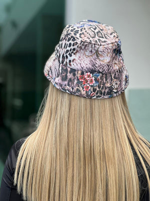 
            
                Load image into Gallery viewer, Lavender Cheetah Bucket Hat
            
        