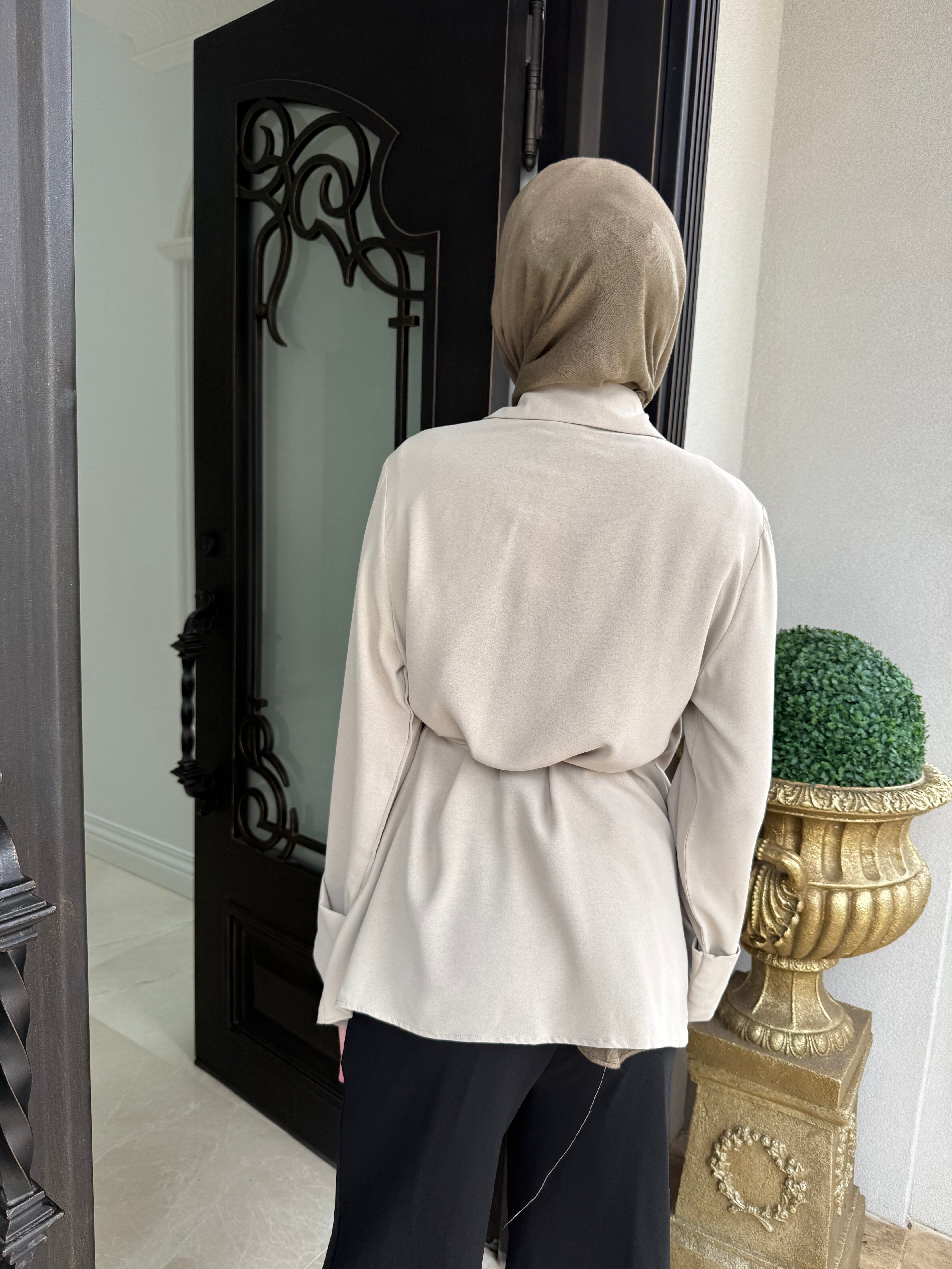 Tie Up Belle Sleeve Blouse
