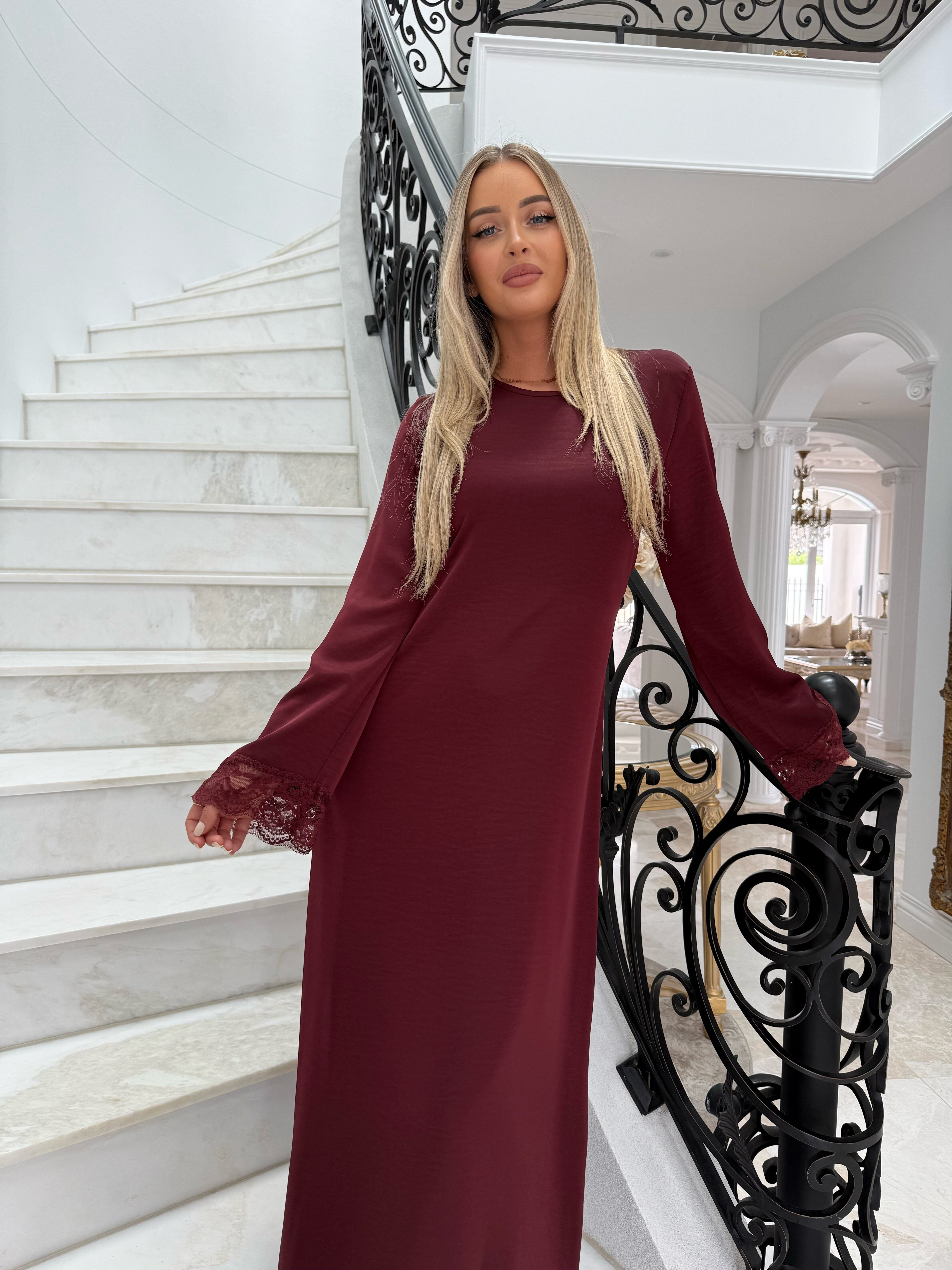 Layali Burgandy Dress