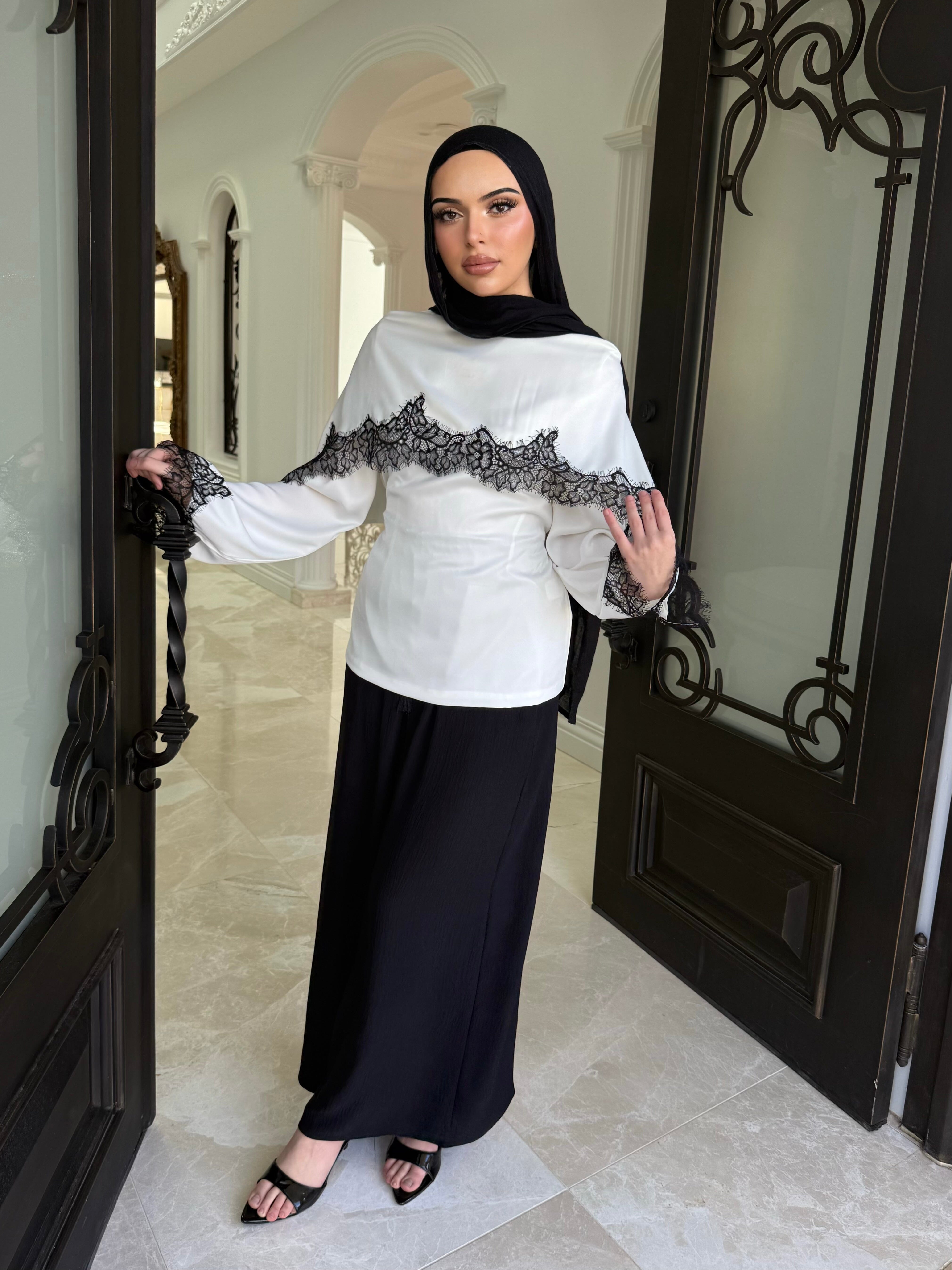 Lace shawl Satin Top