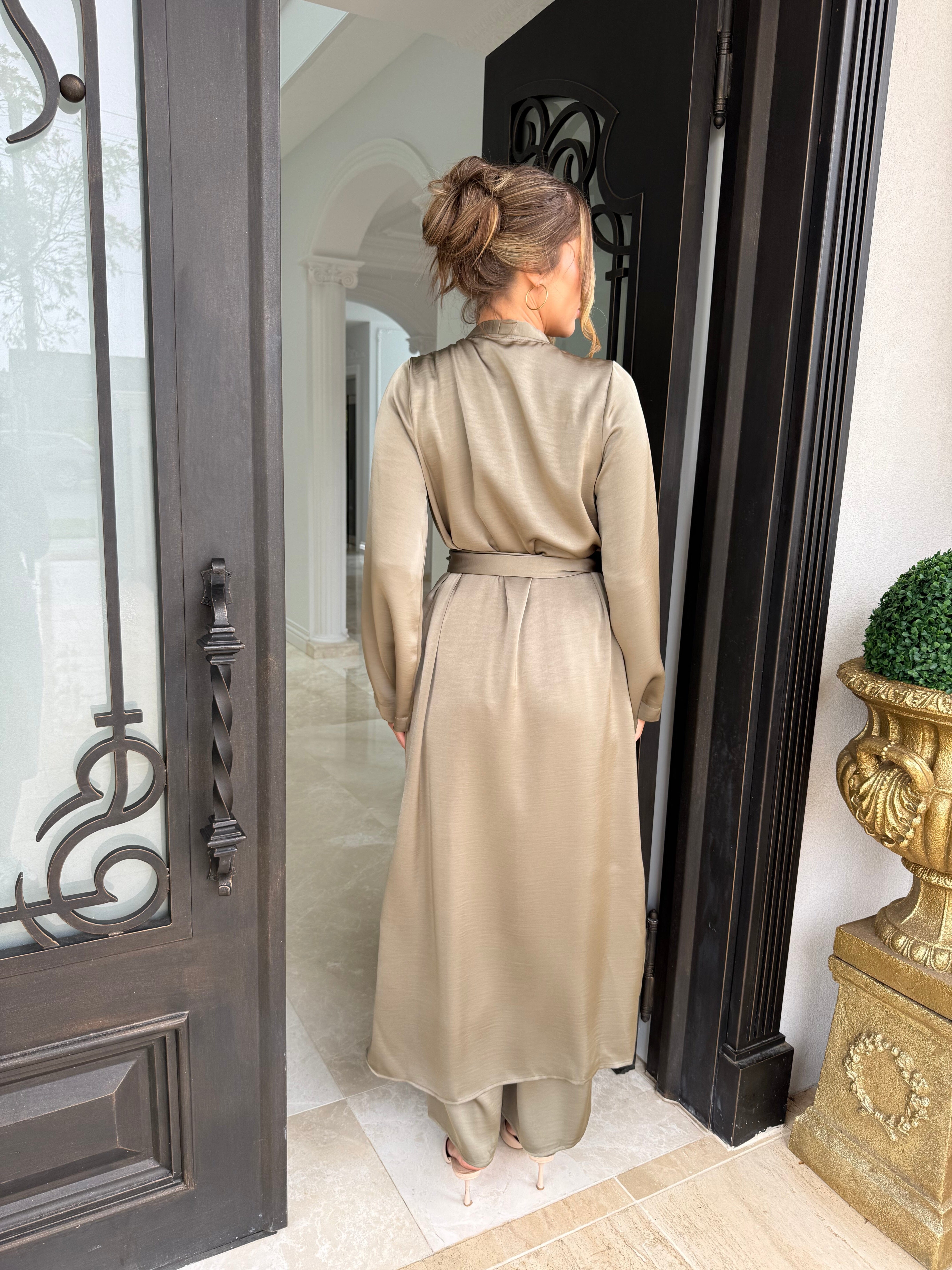 Layali Satin Pants Set