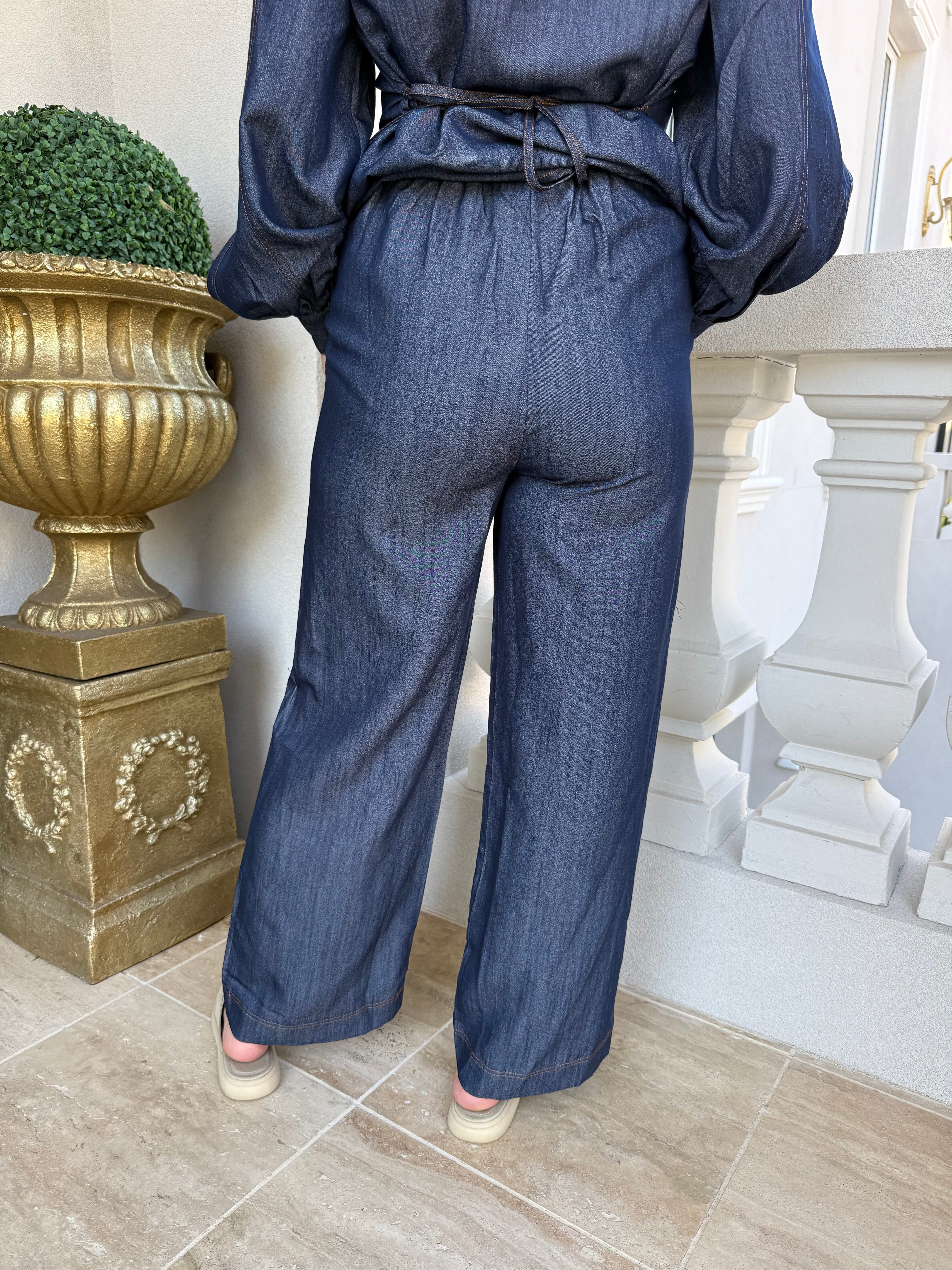 Contrast Madena Set