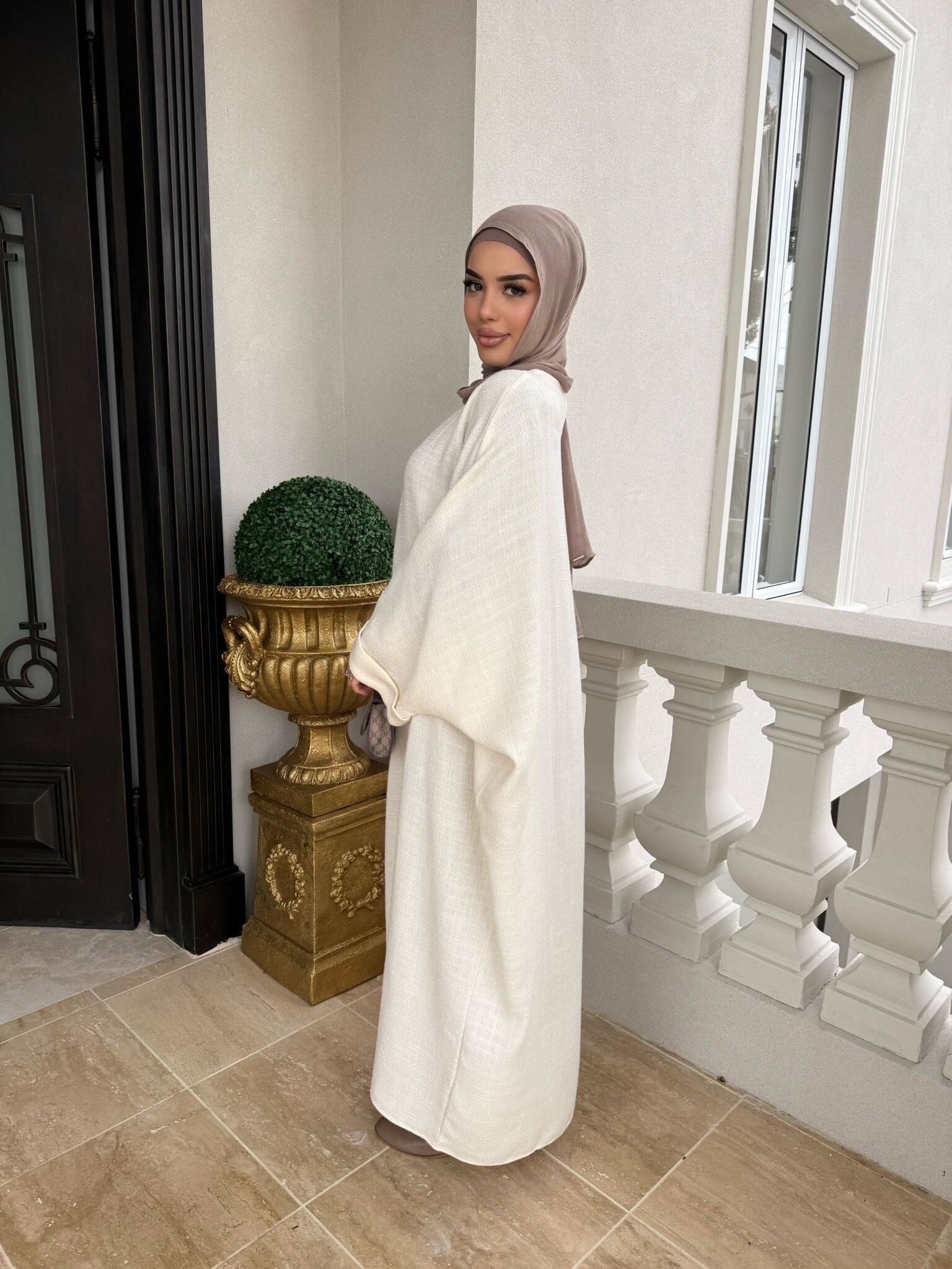 Tweed Abaya