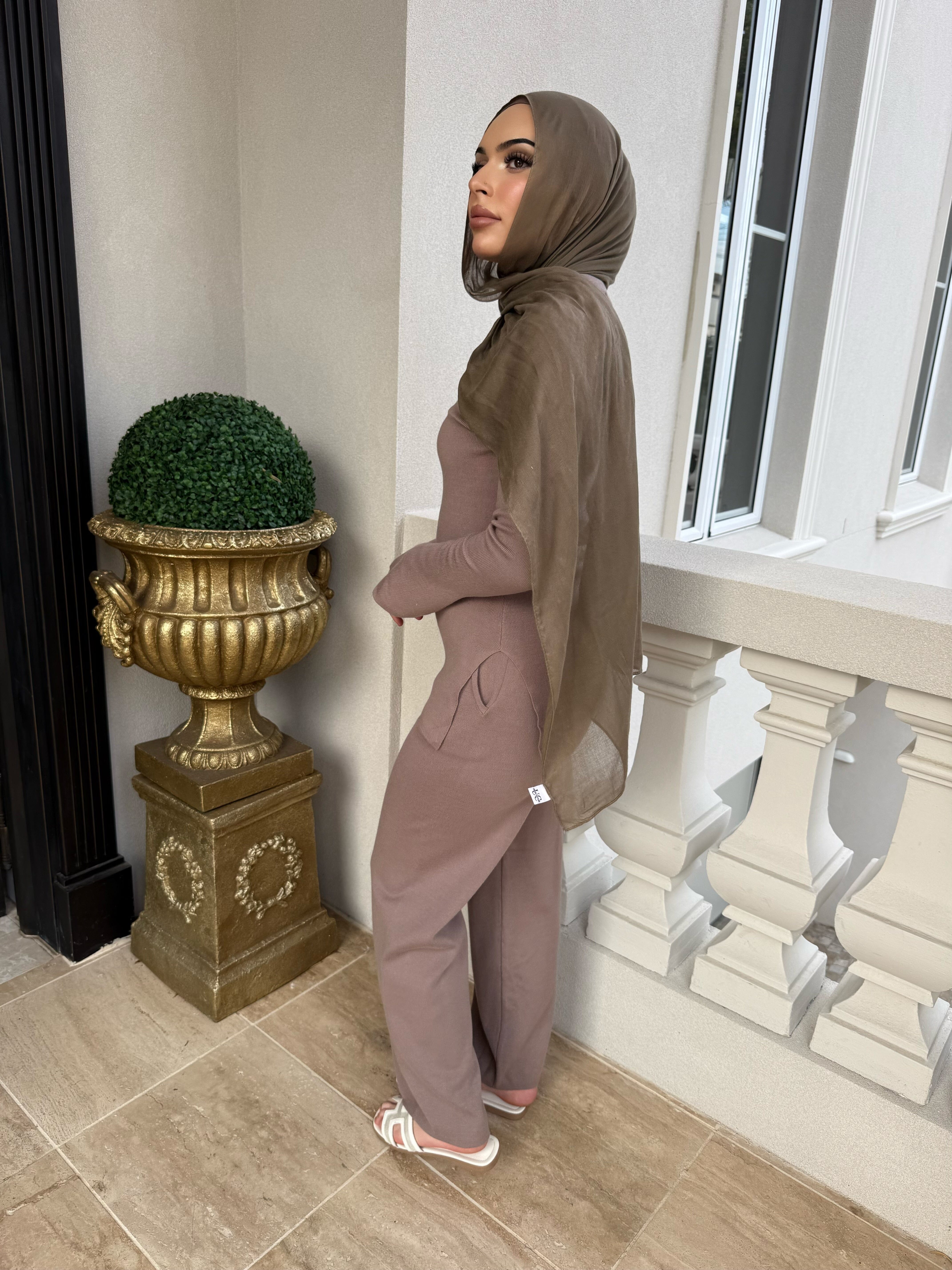 Layali Knit Set