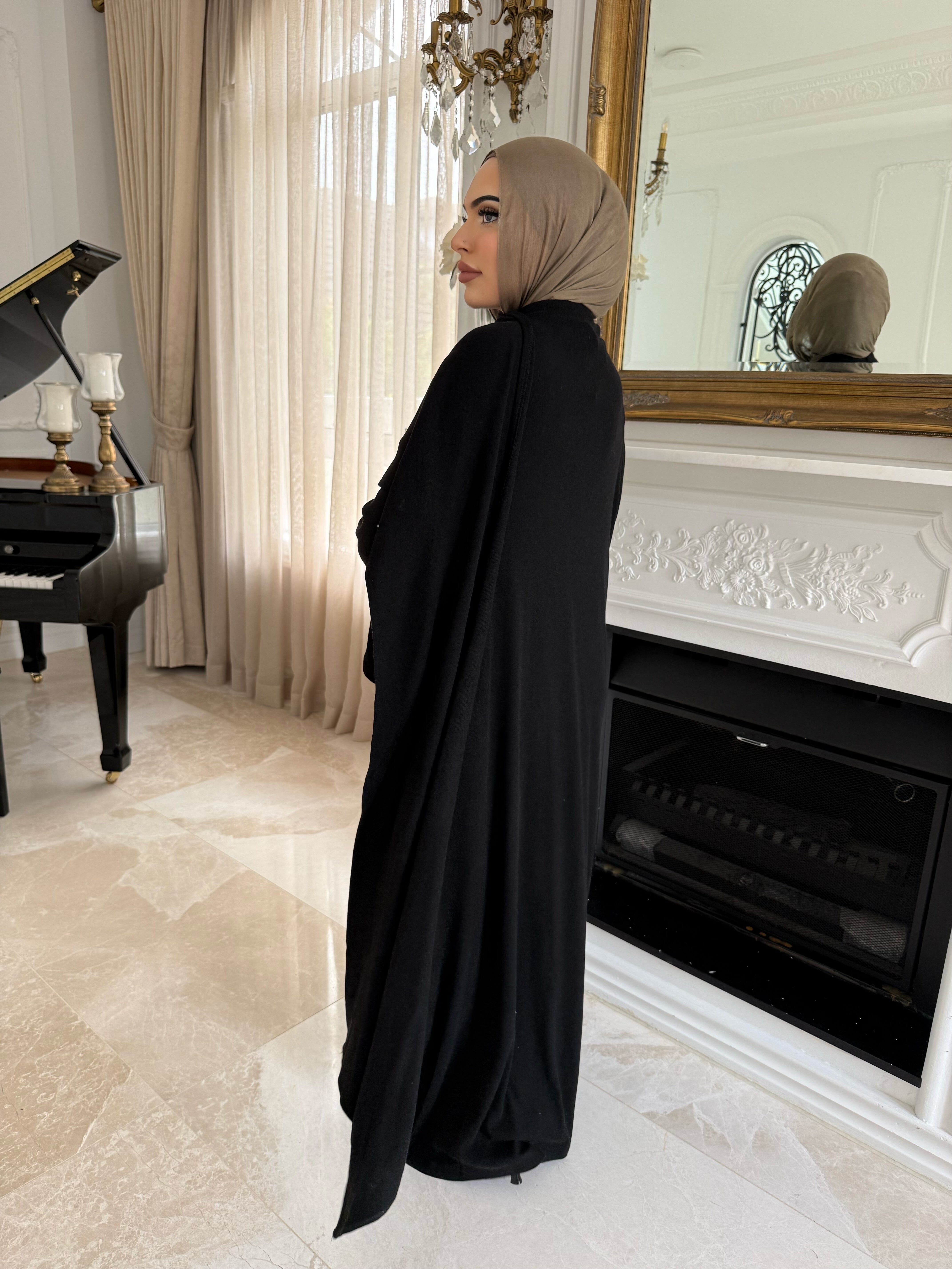 Throw Abaya