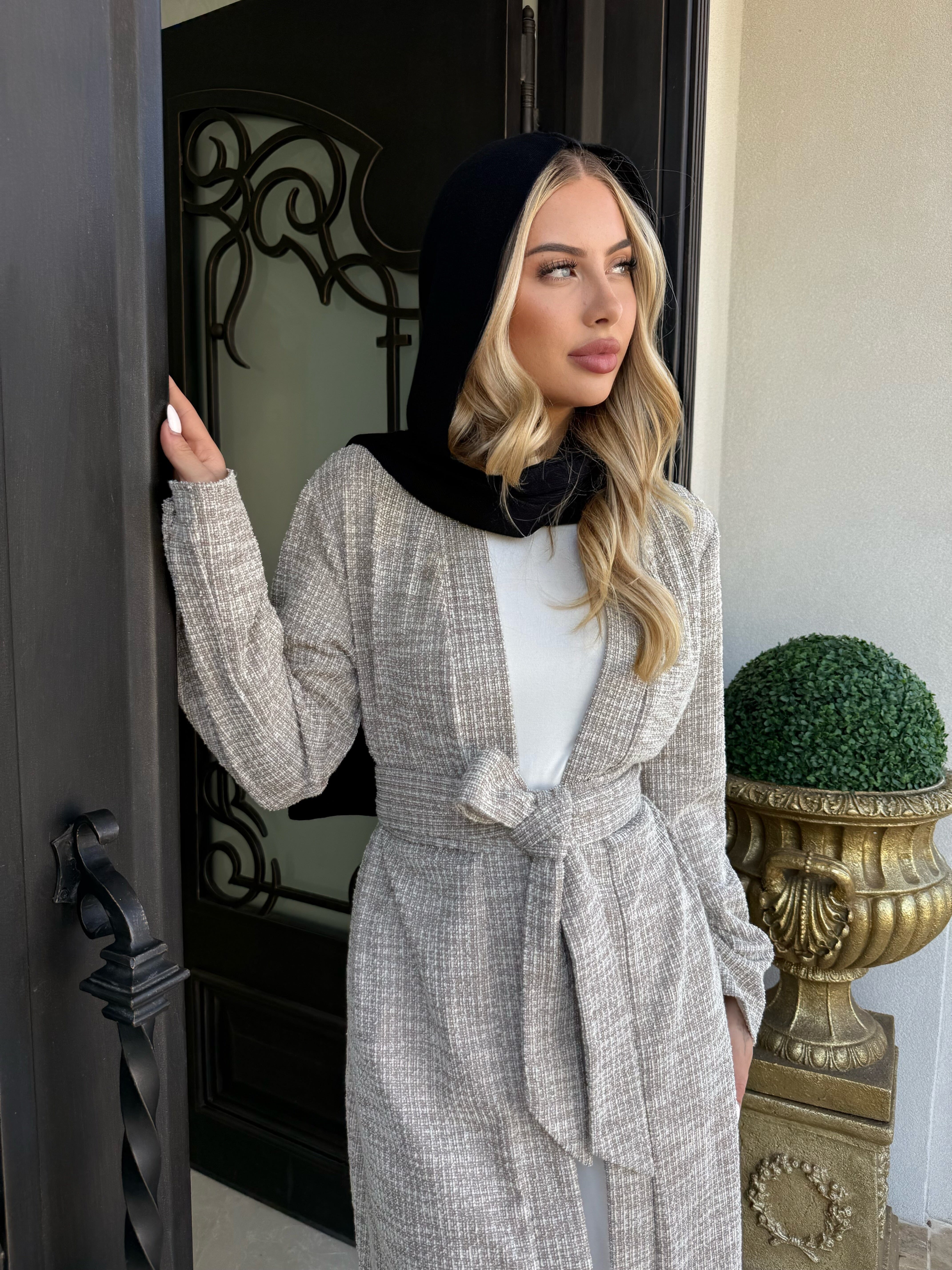 Tweed Abaya