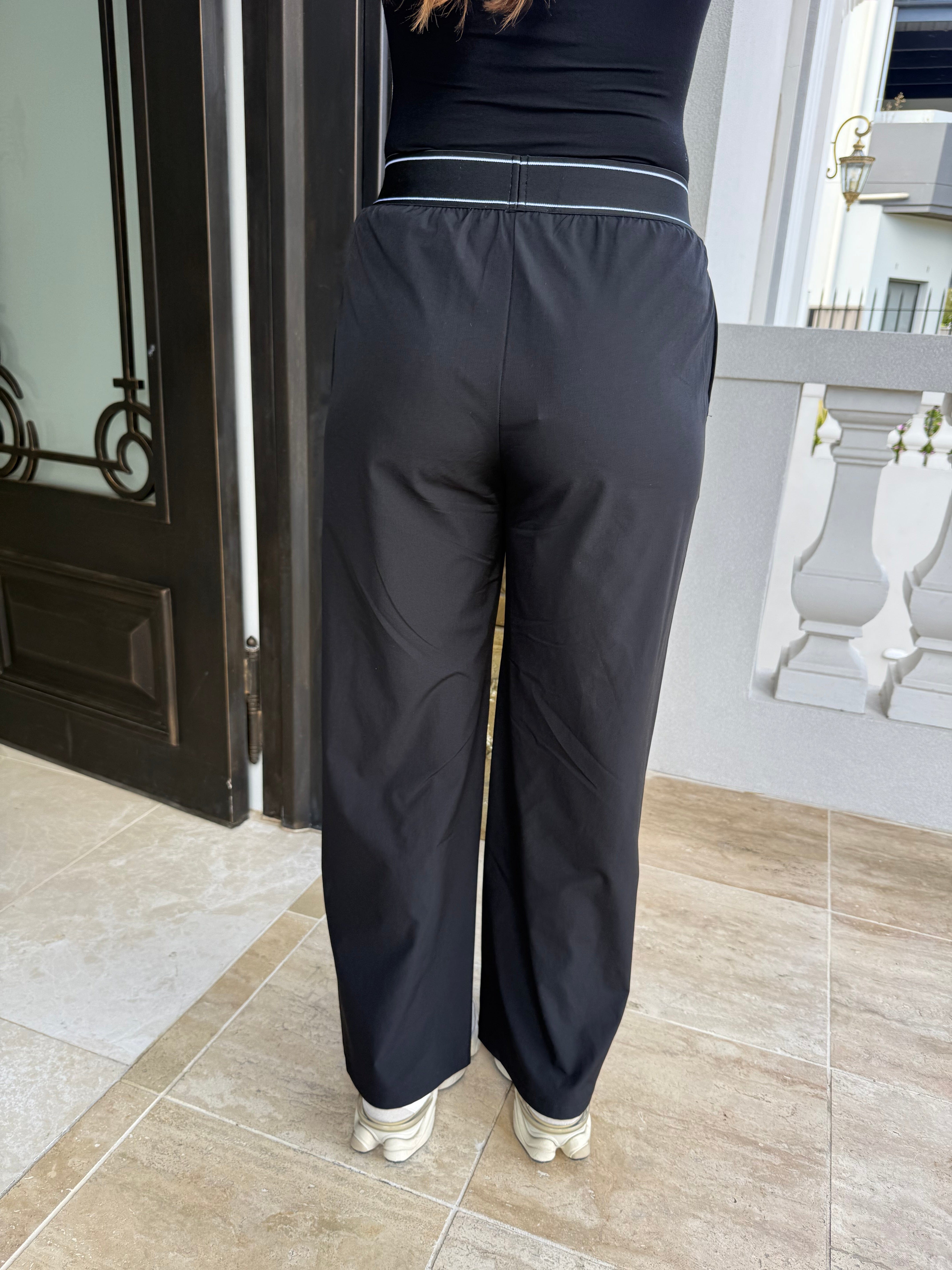 Elastic Trousers