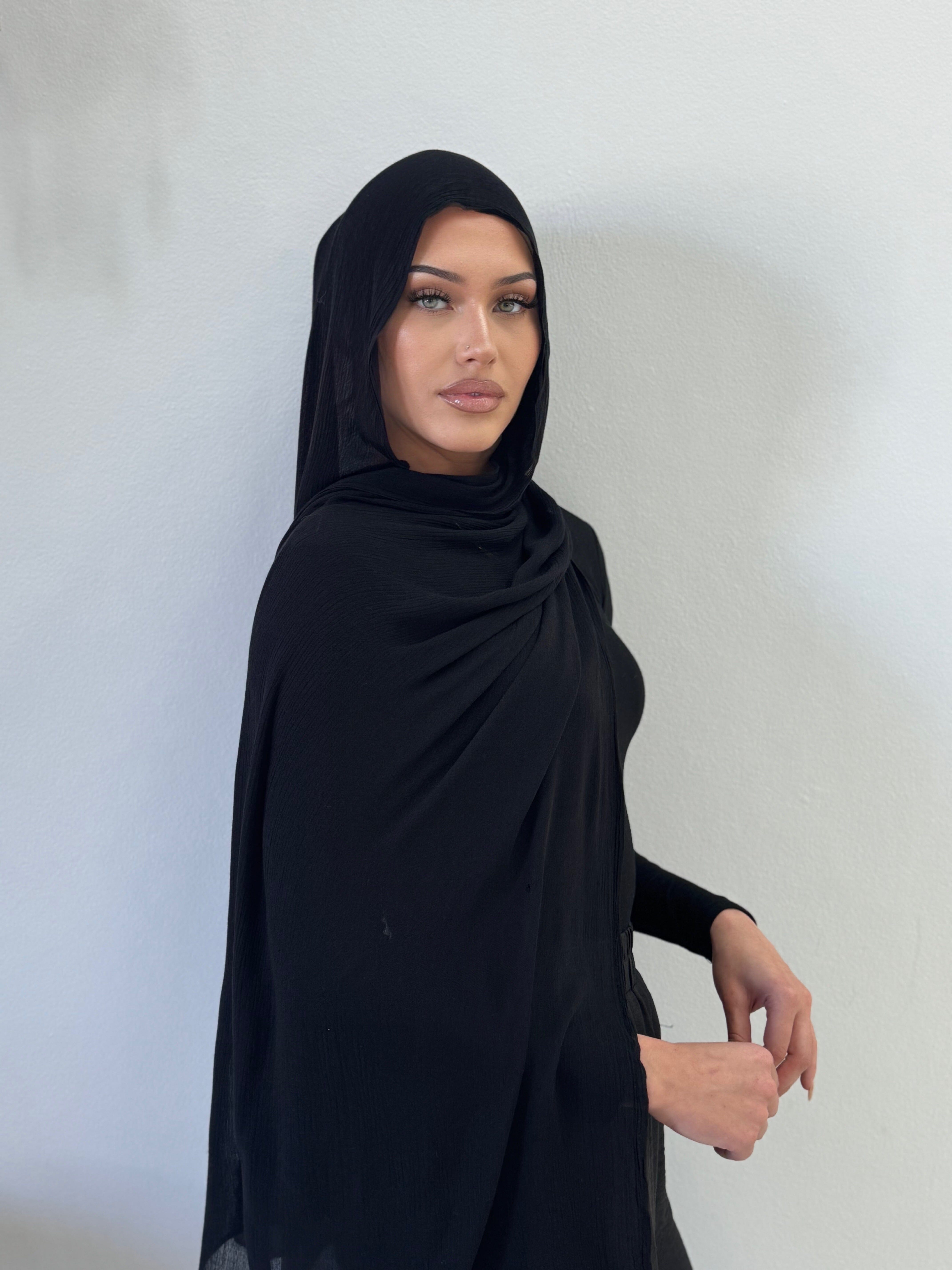 Pitch Black Pleated Shawl