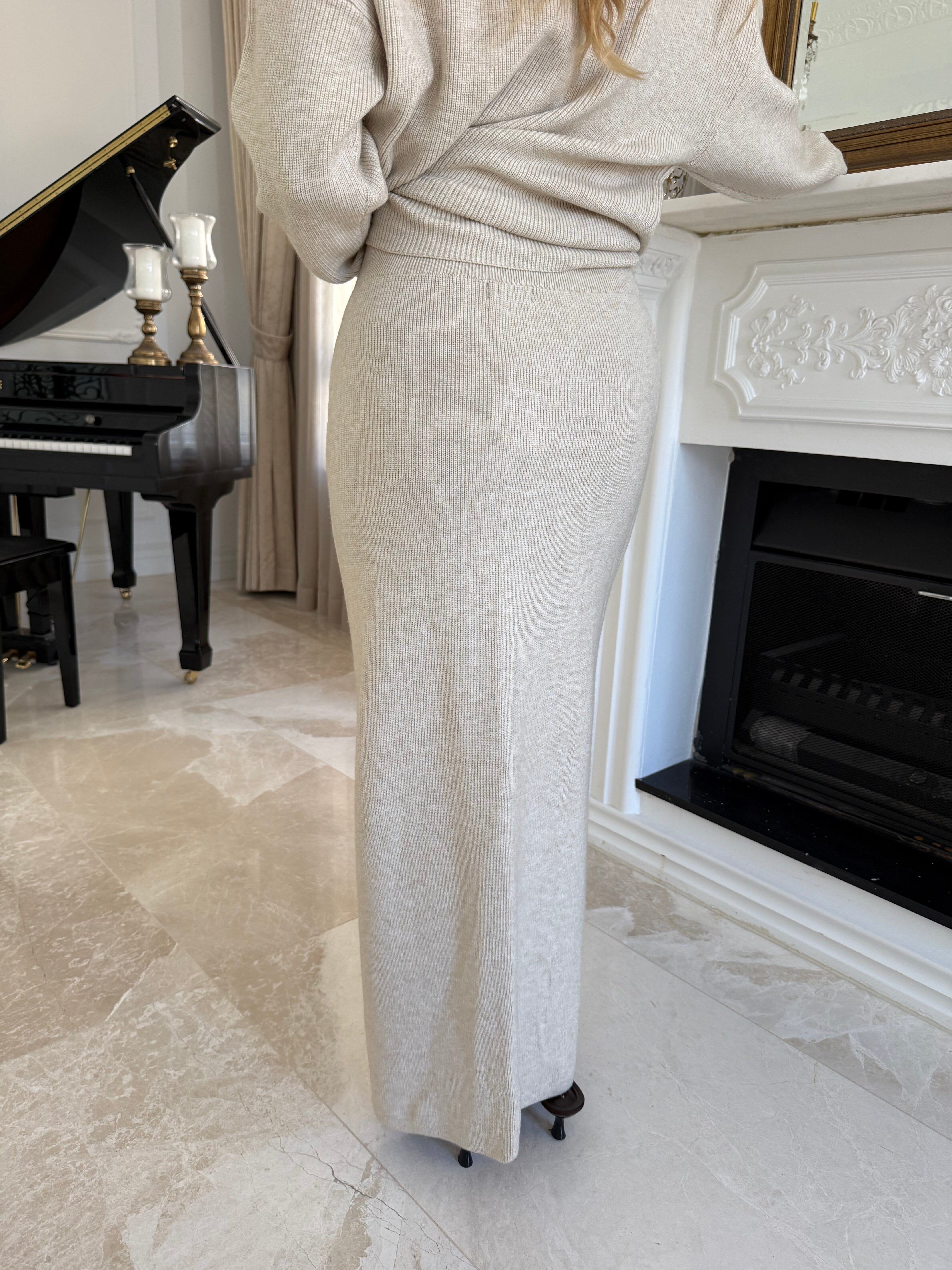 Turtle Neck Knit Set