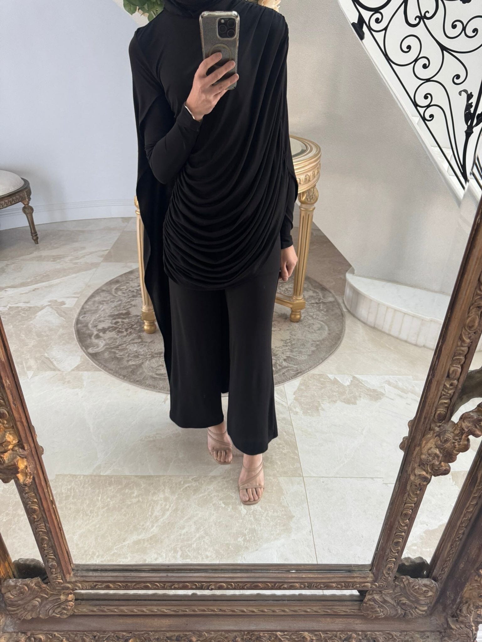 Drape 2 Piece Set