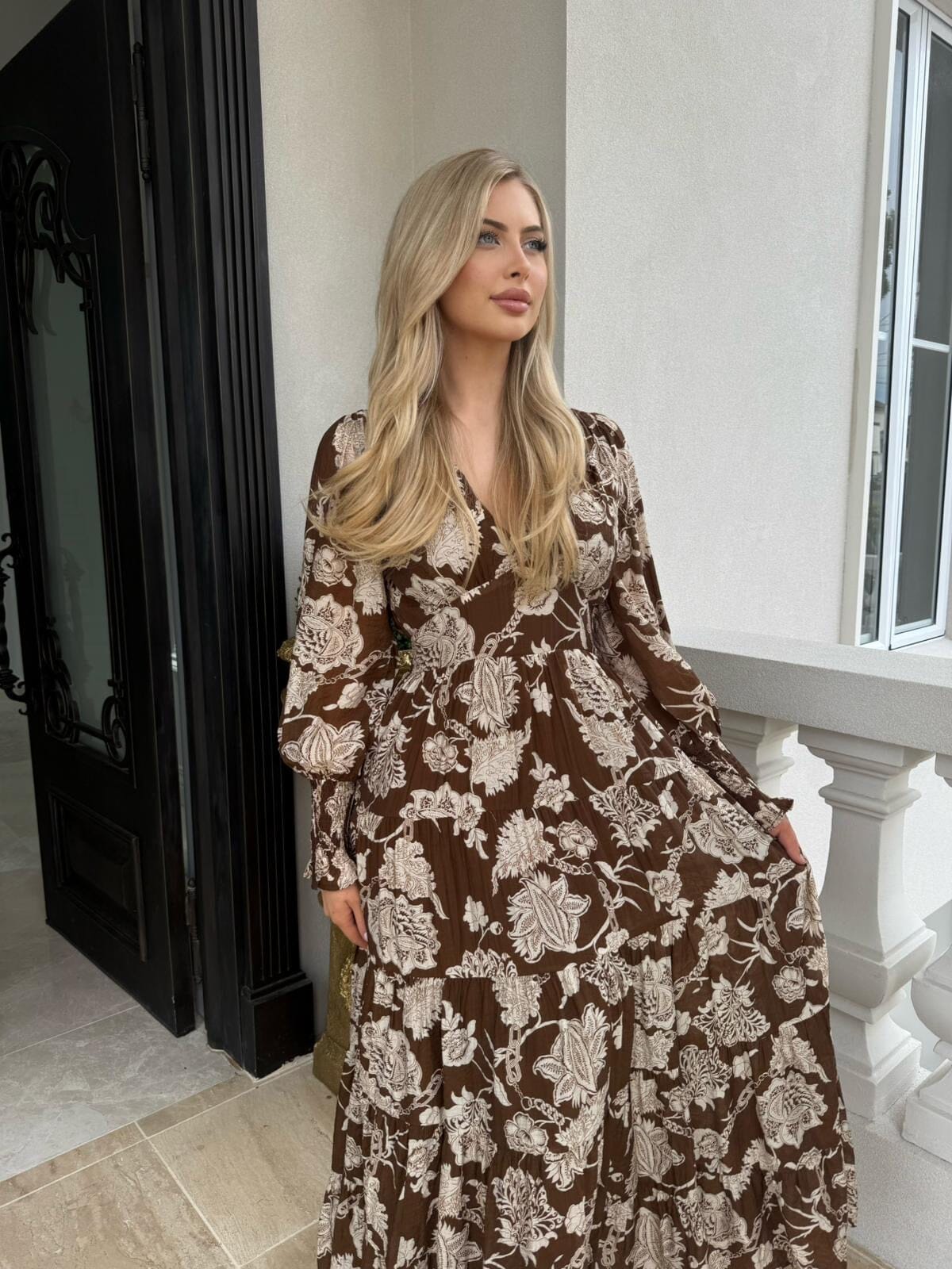 Brunette Floral