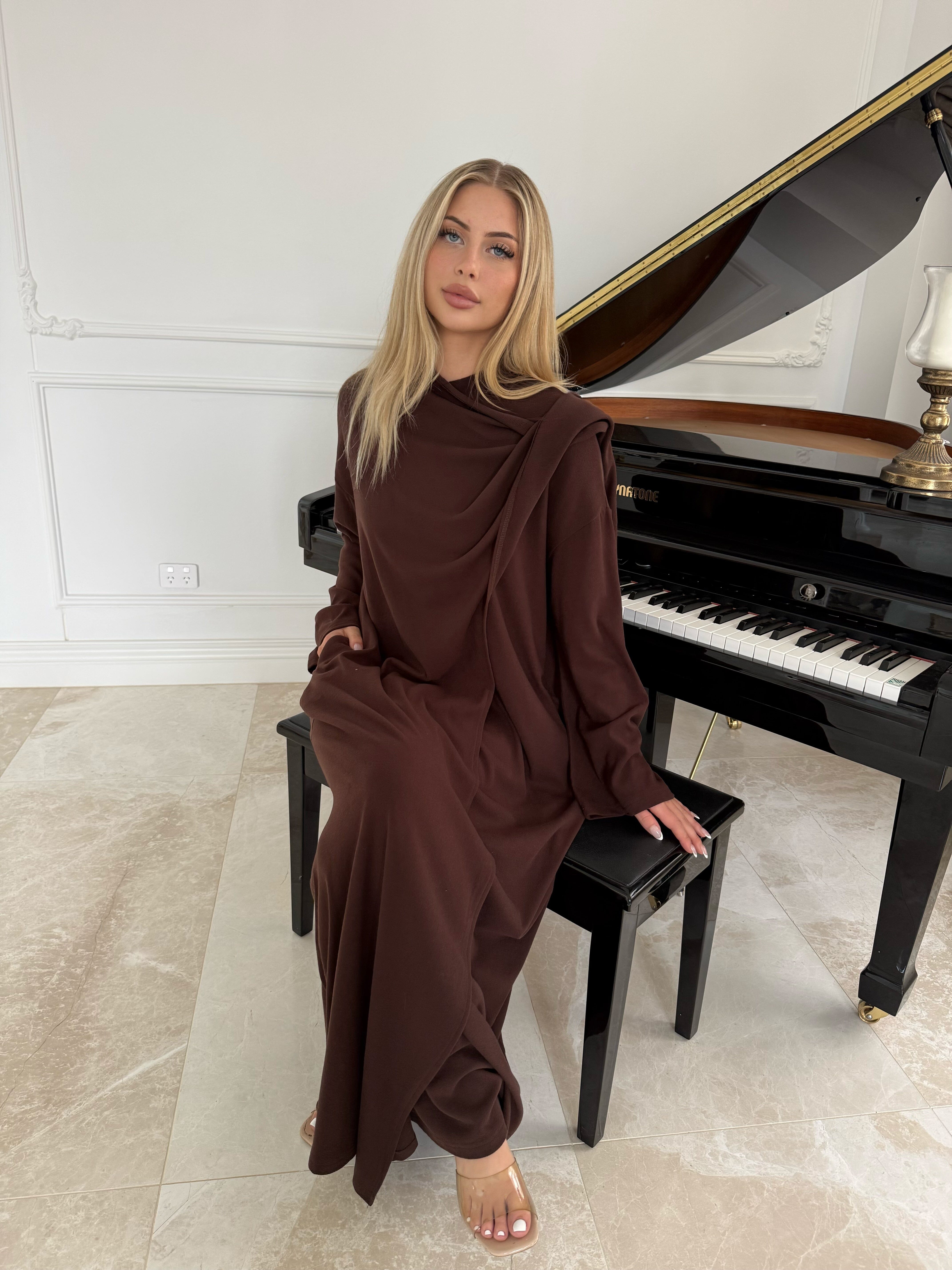 Throw Abaya