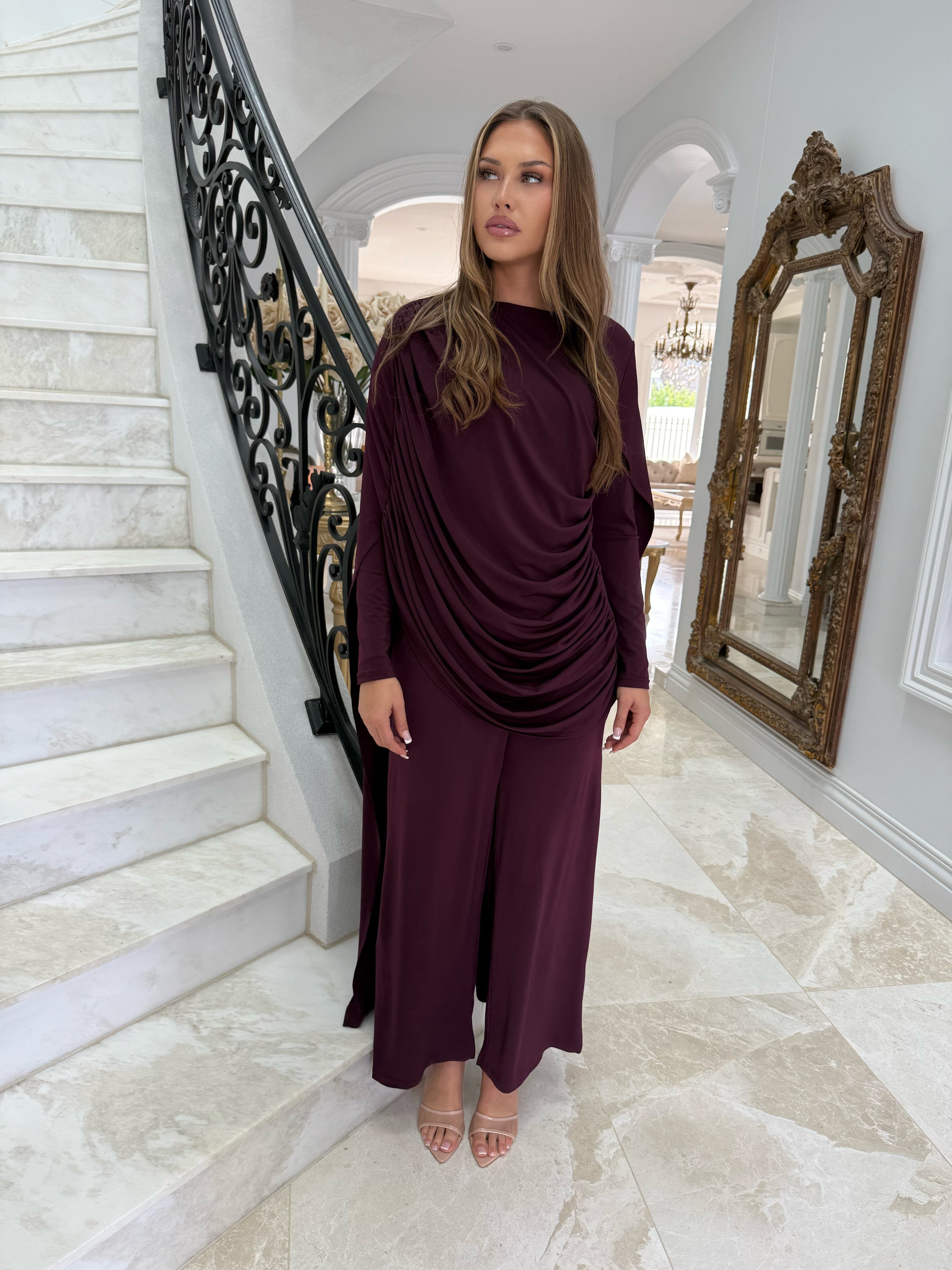 Drape 2 Piece Set