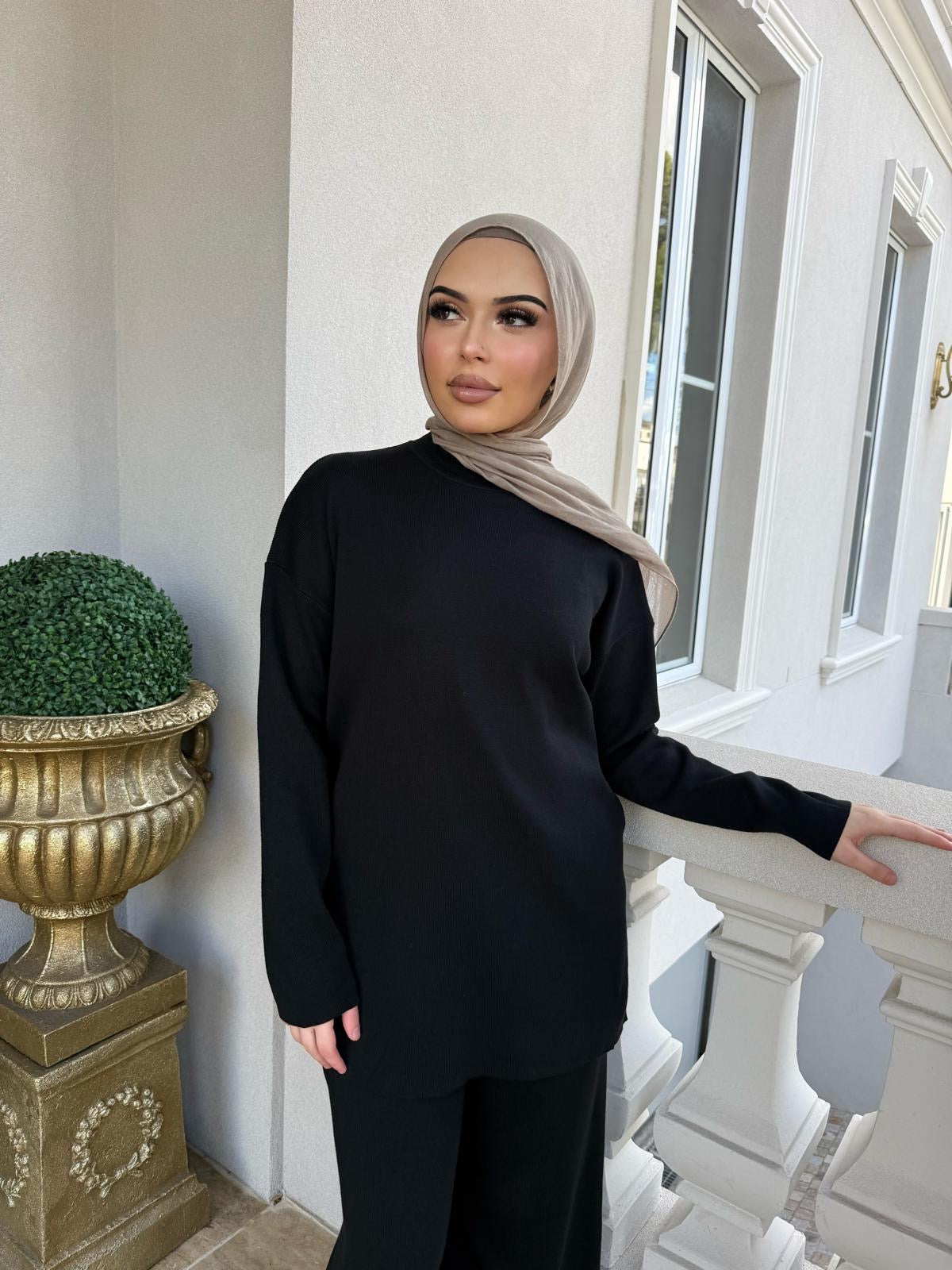 Amal Knit Set