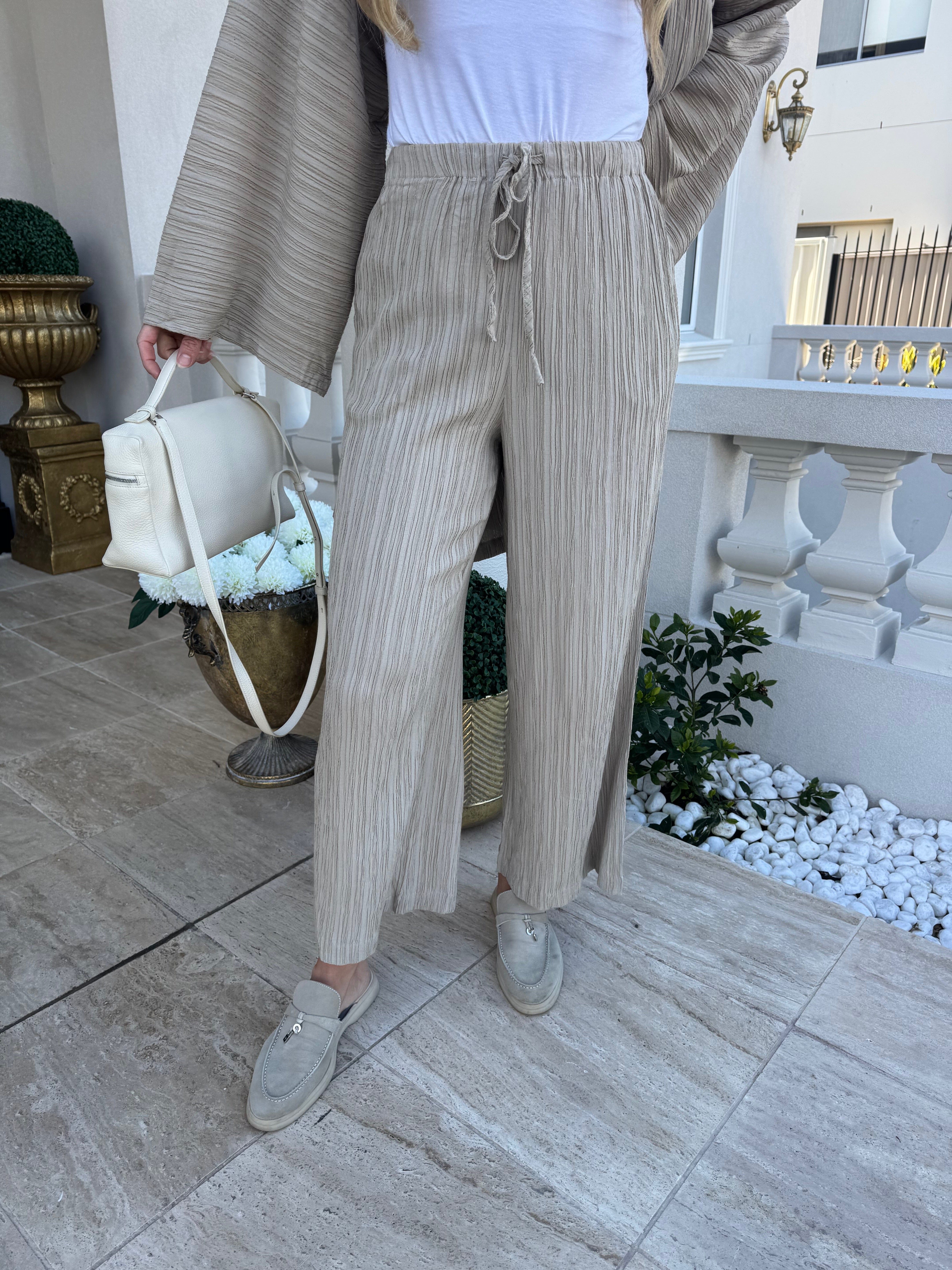 Wafa Cardigan Set