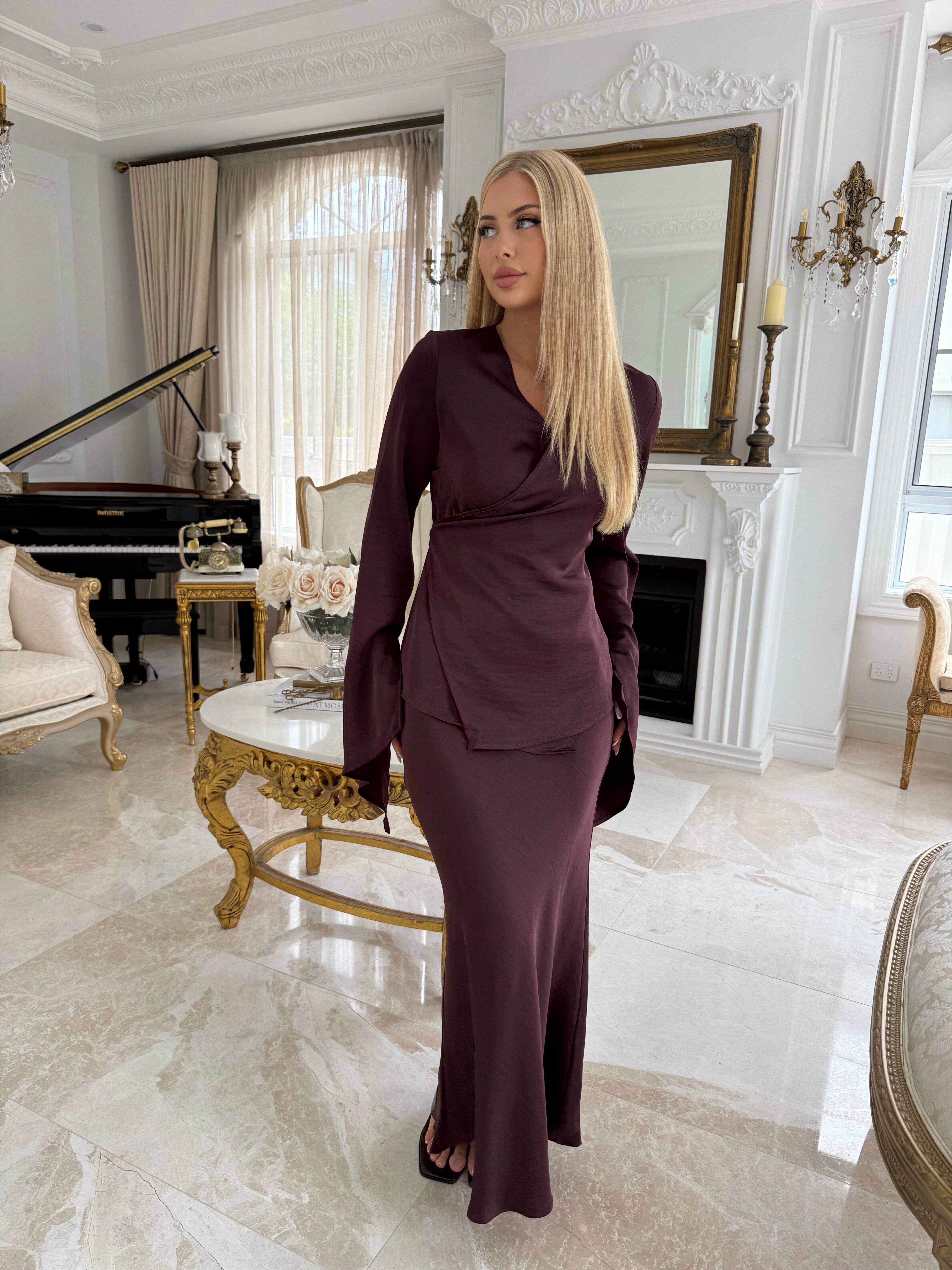 Layali Satin Bell Sleeve Set