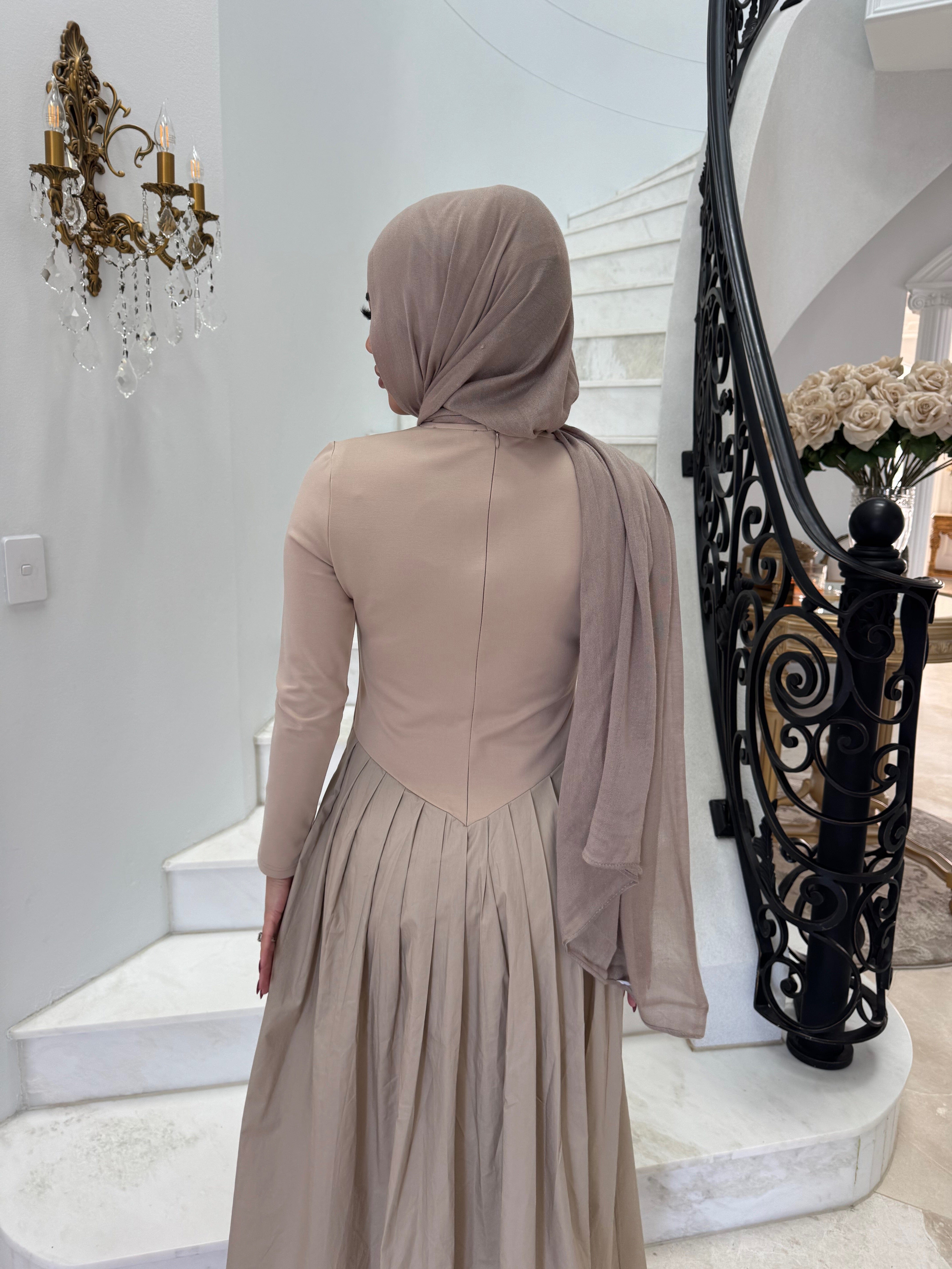 Nelly Dress
