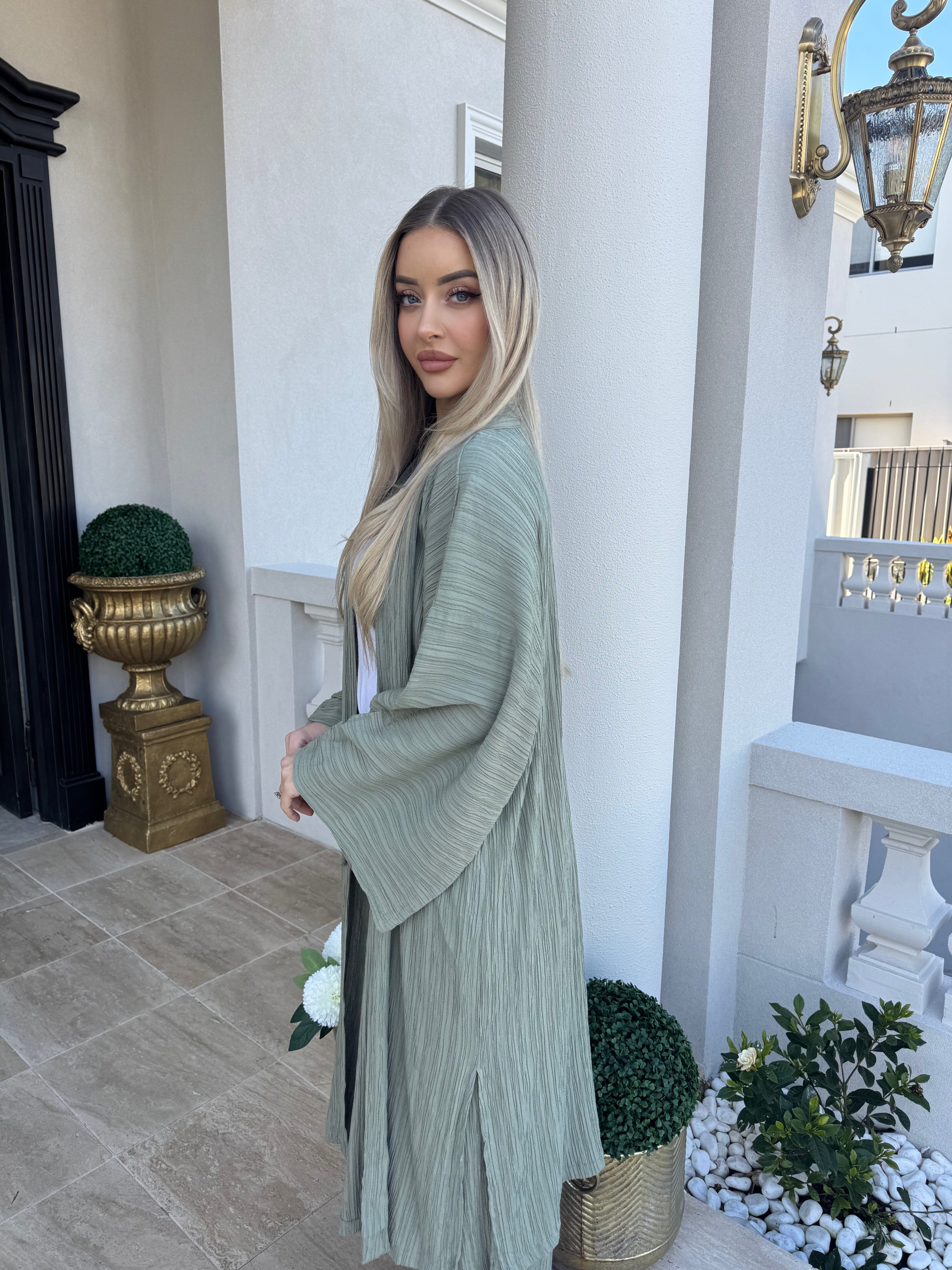 Wafa Cardigan Set