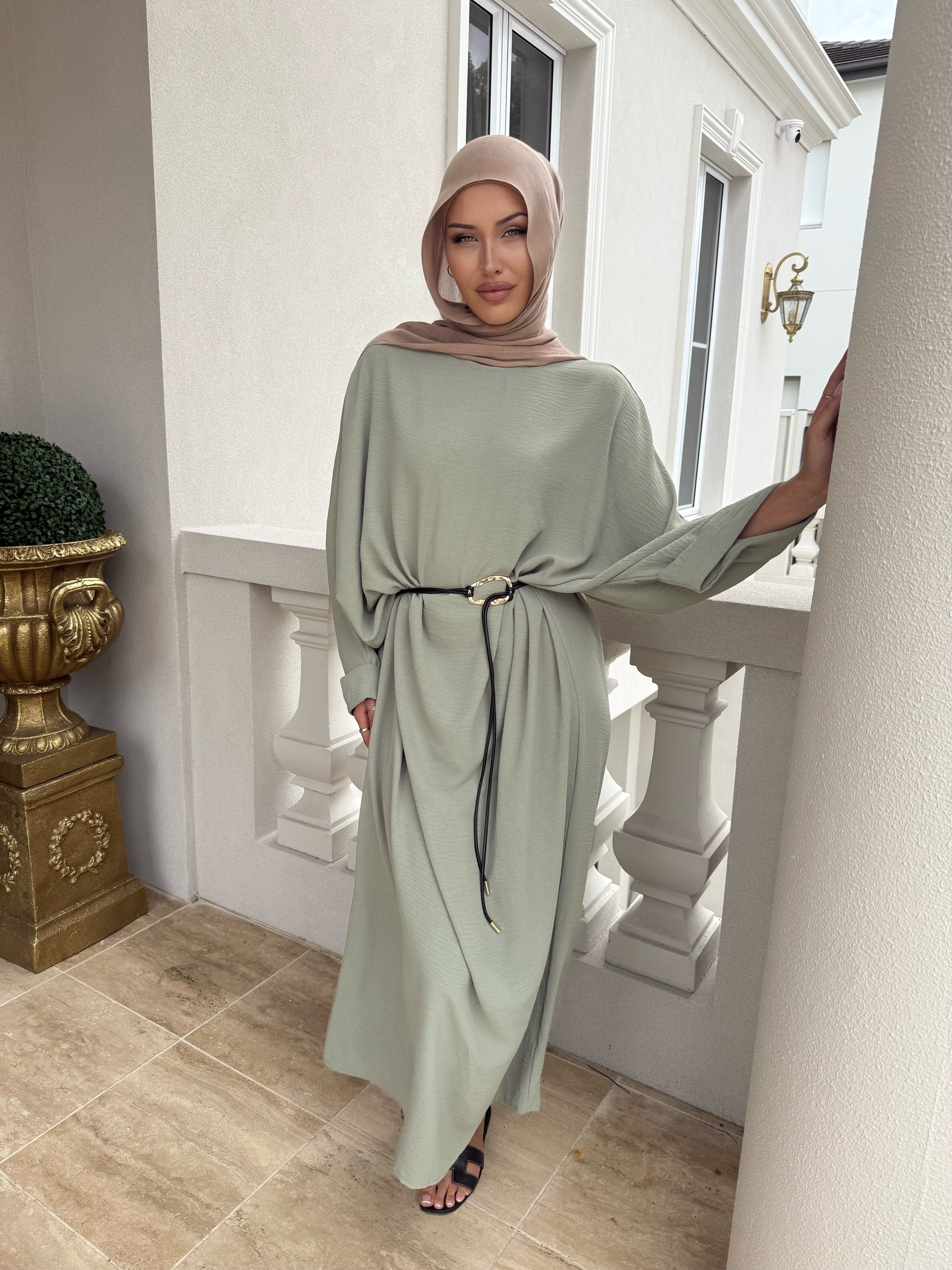 Summer Ivy Abaya