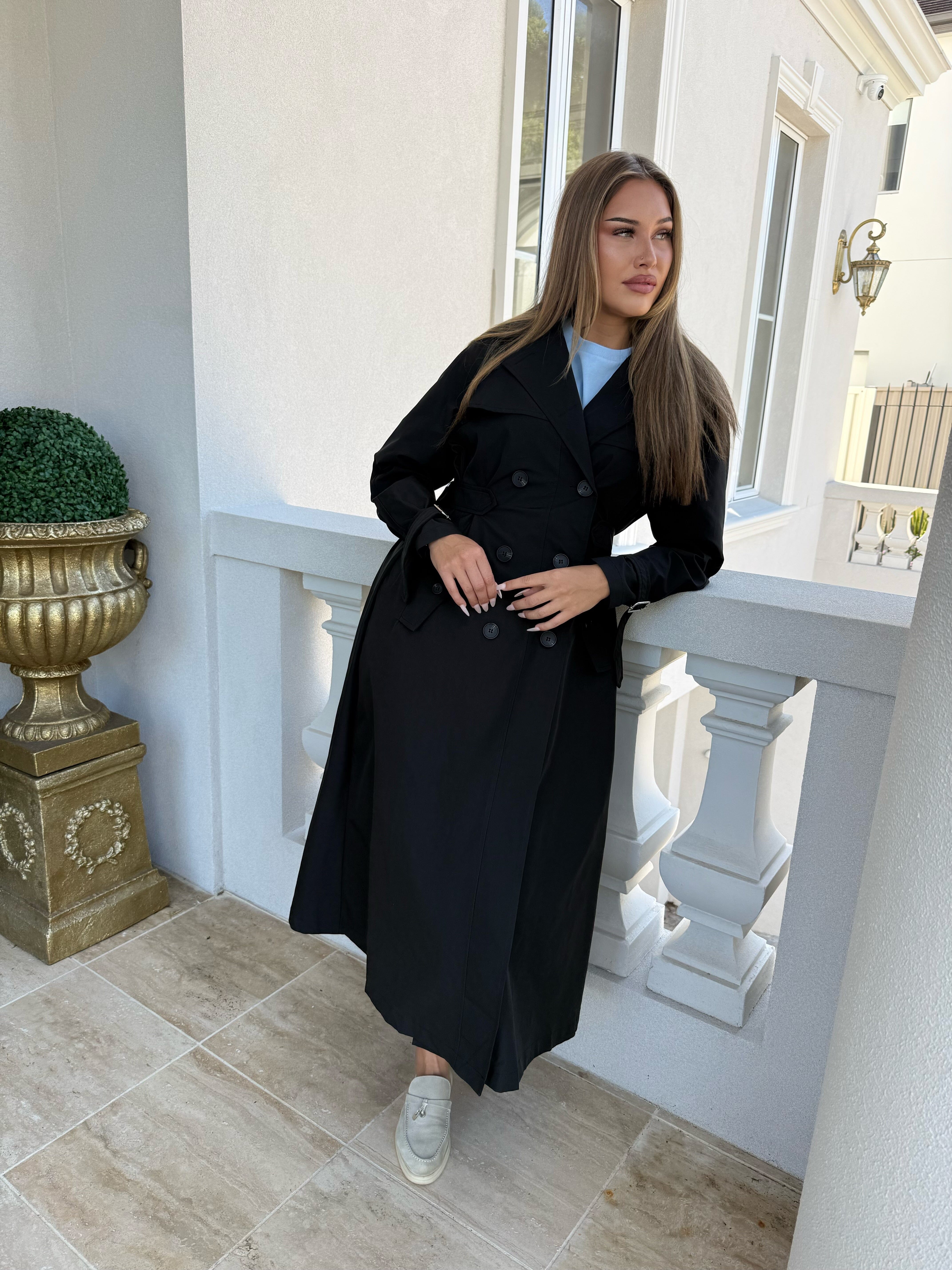 Belt Trench