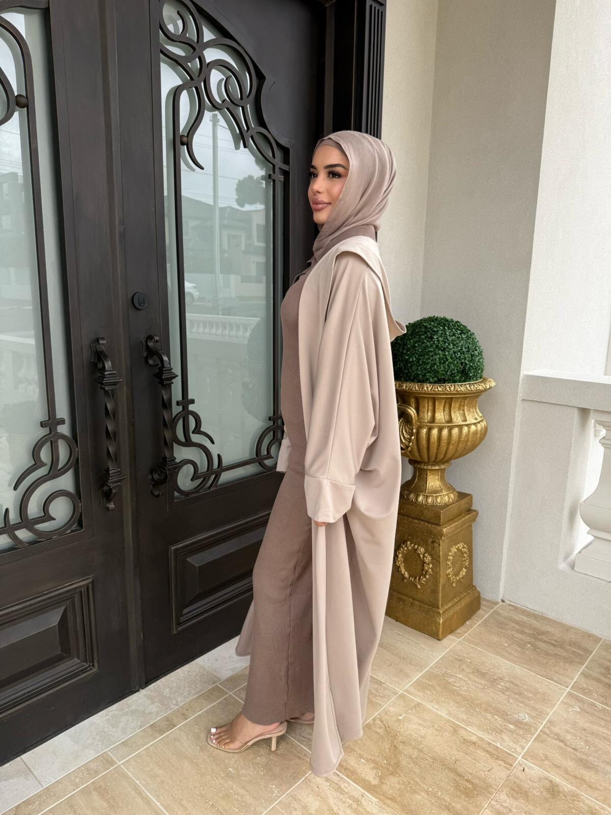 Hoodi Abaya