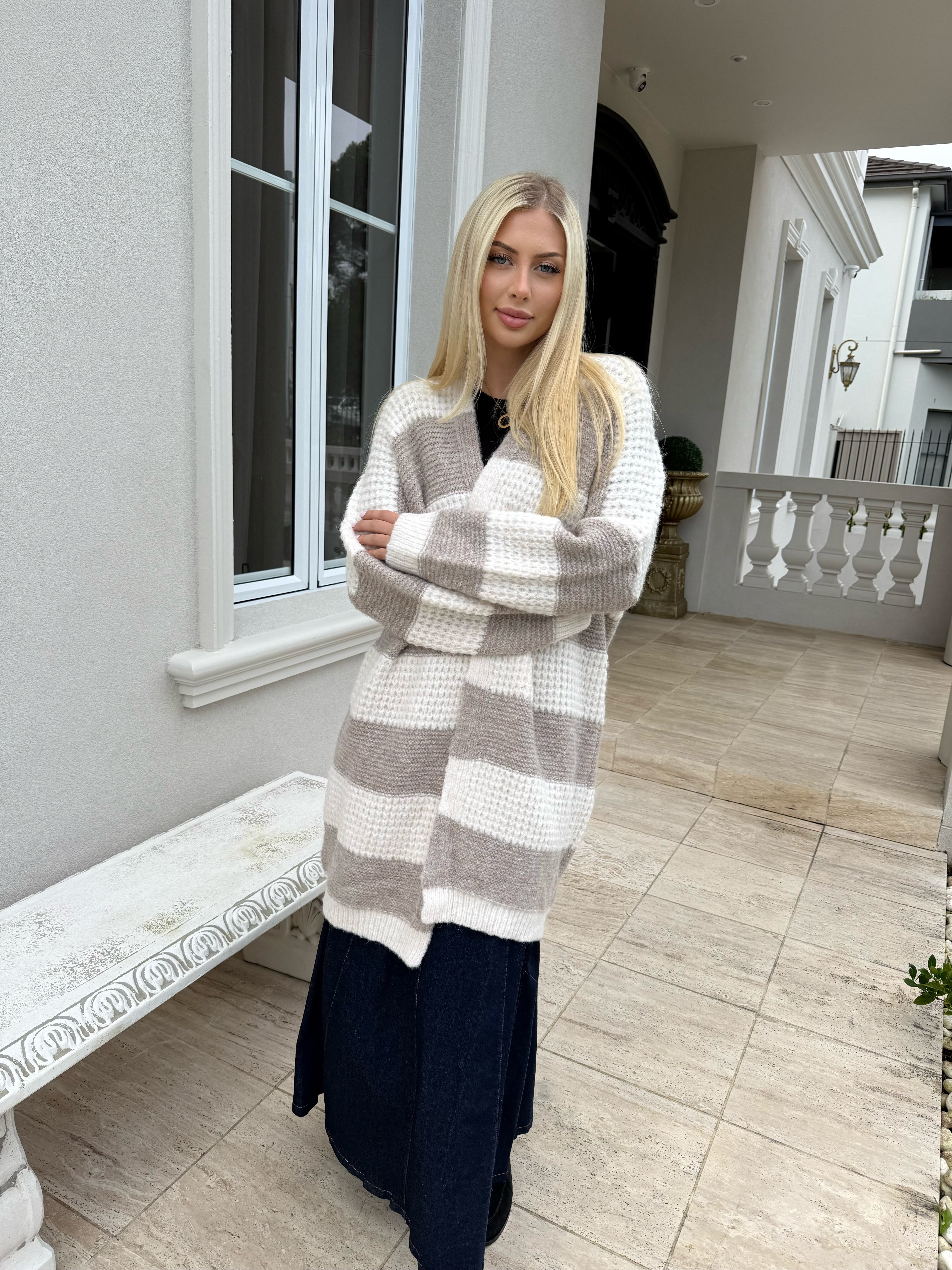 Mom Strip Cardi