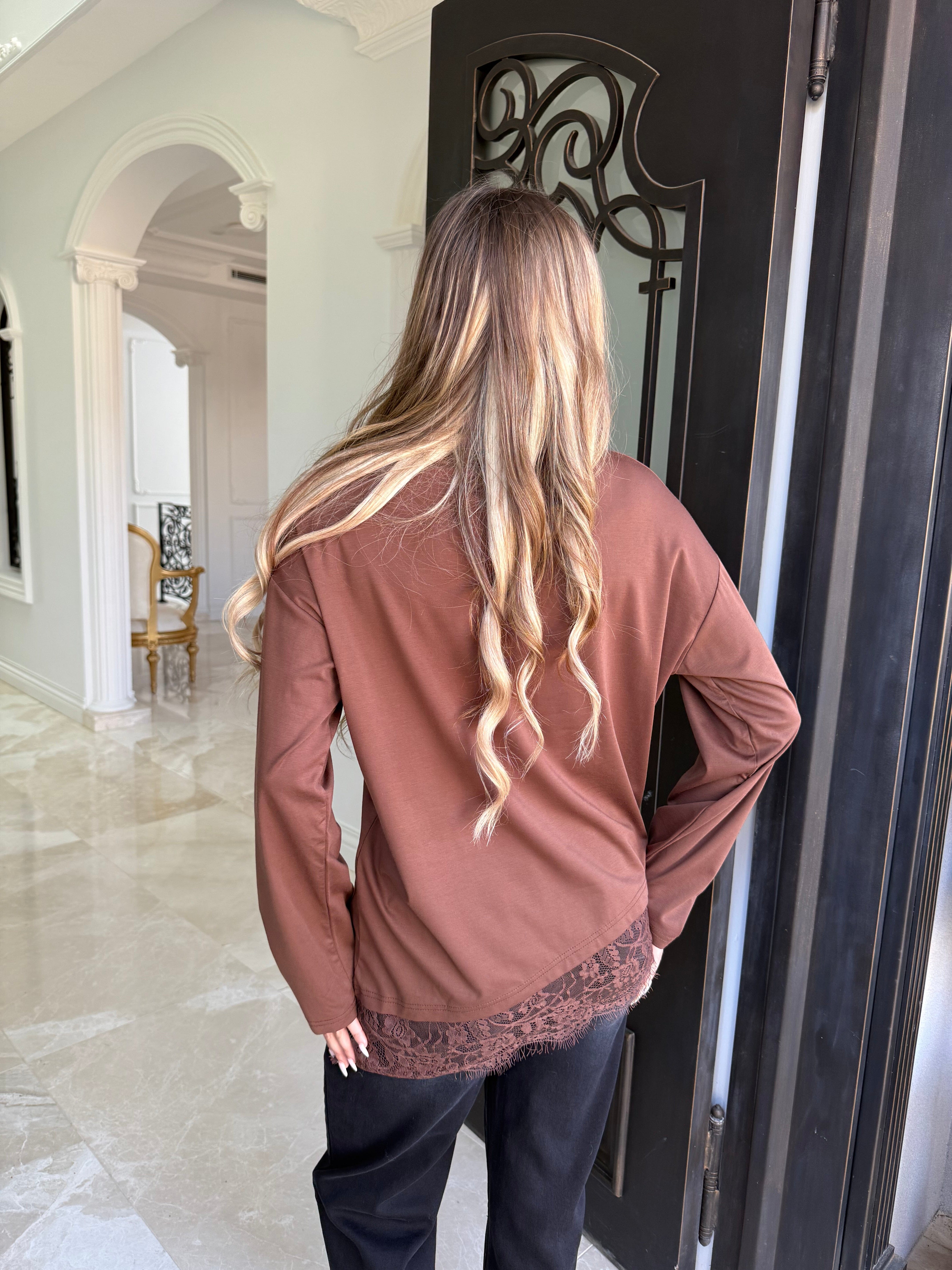 Lace Liquid Top