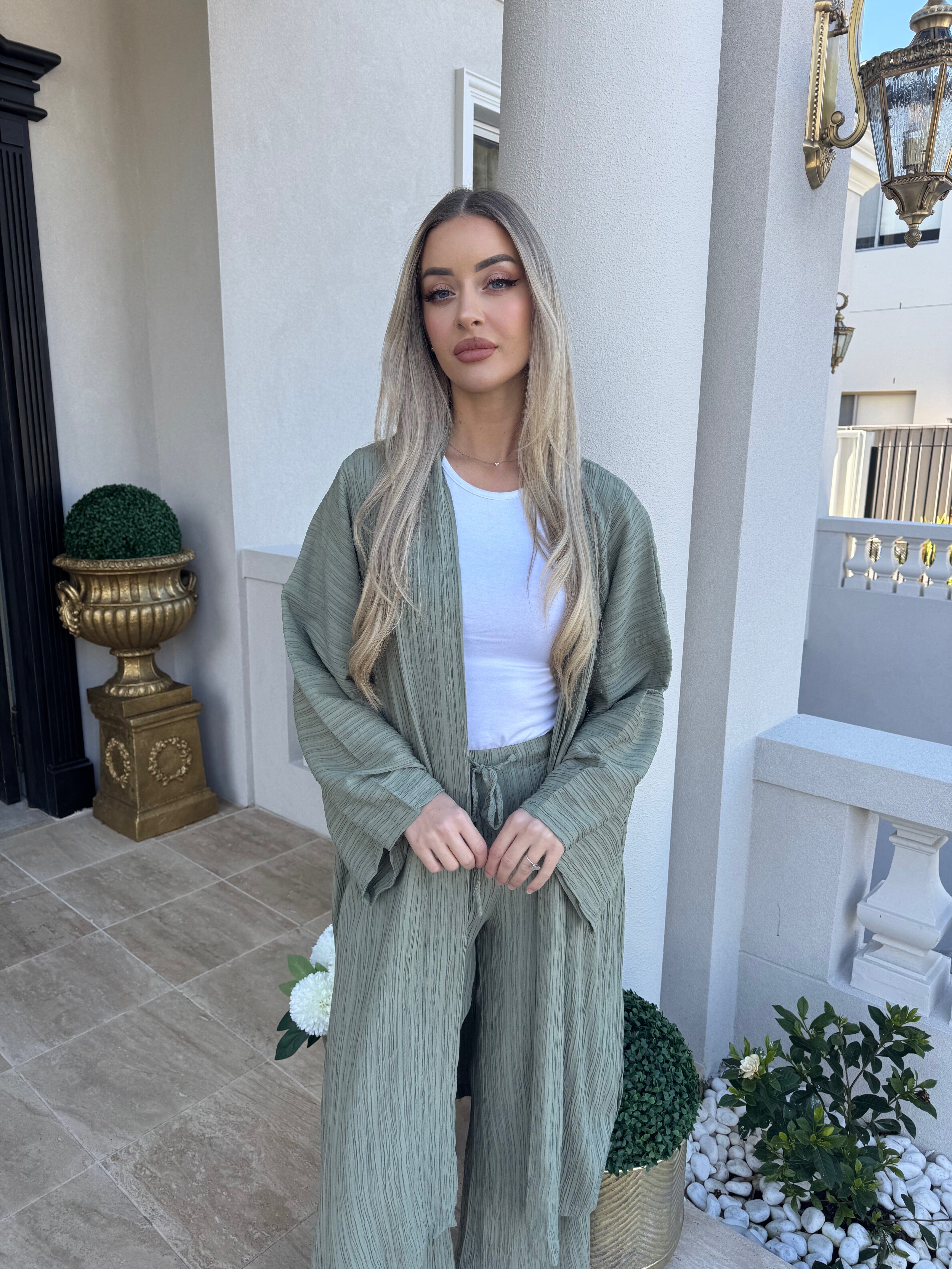 Wafa Cardigan Set