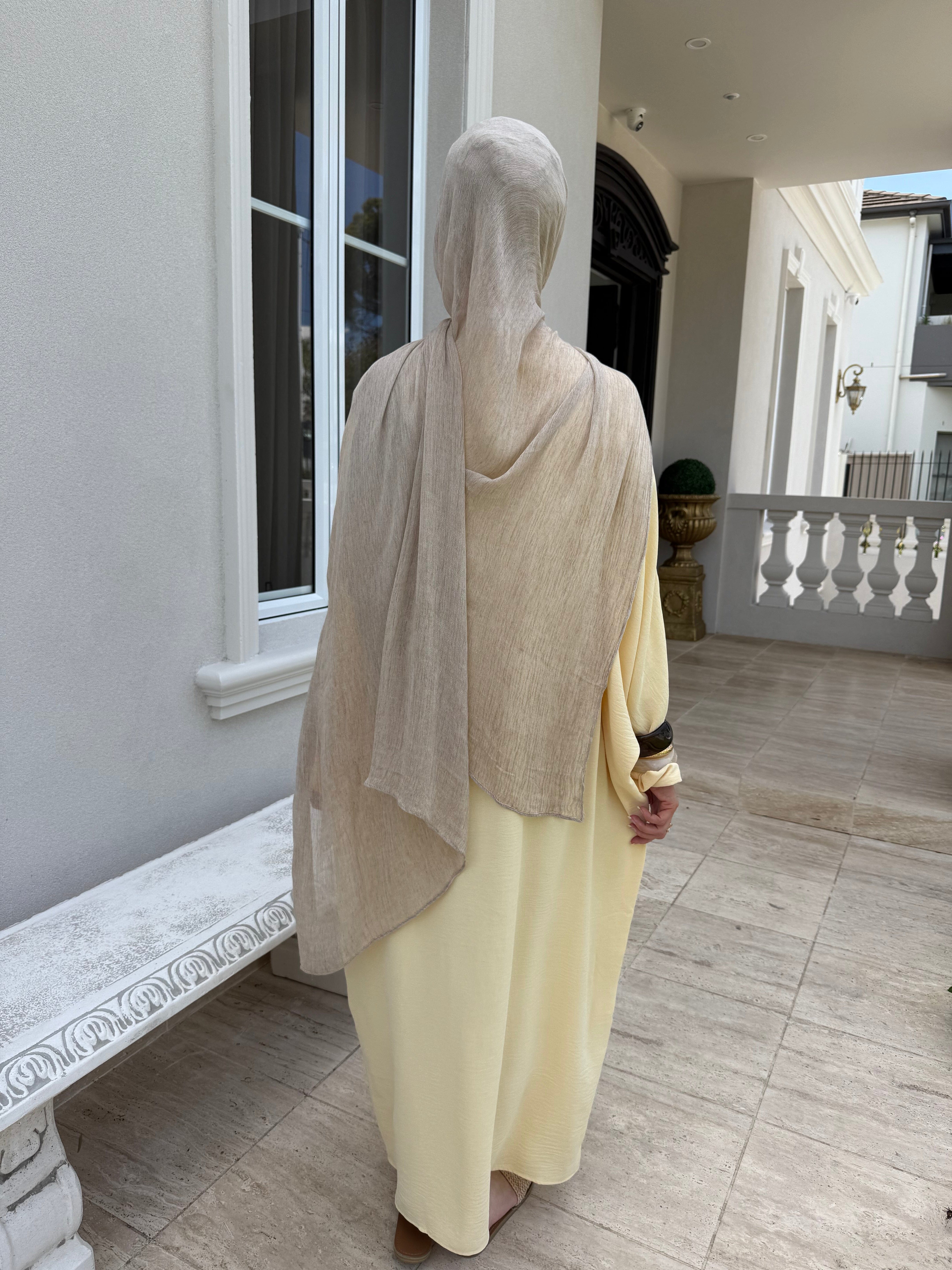 Summer Ivy Abaya