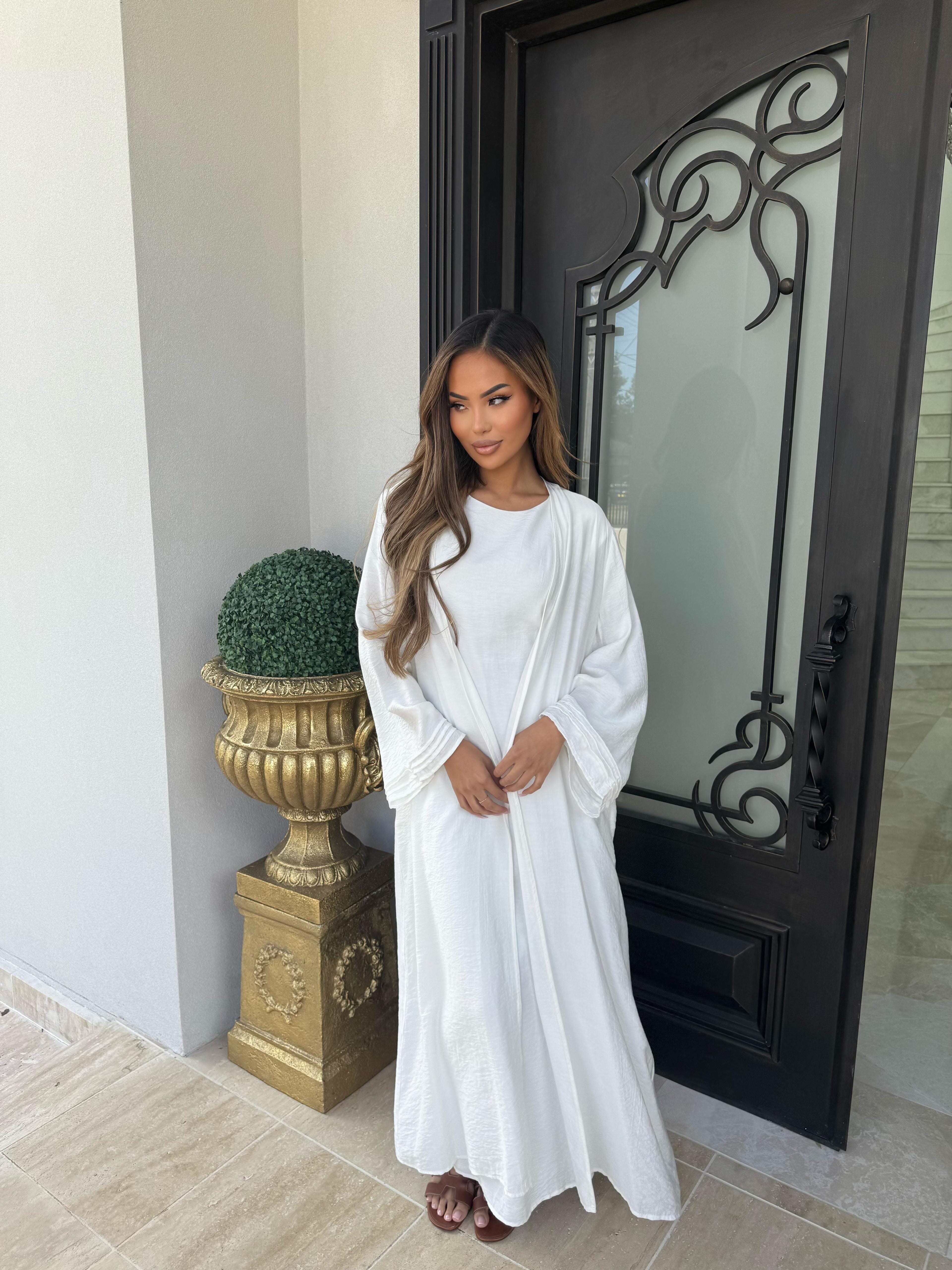 Lillian Abaya Set