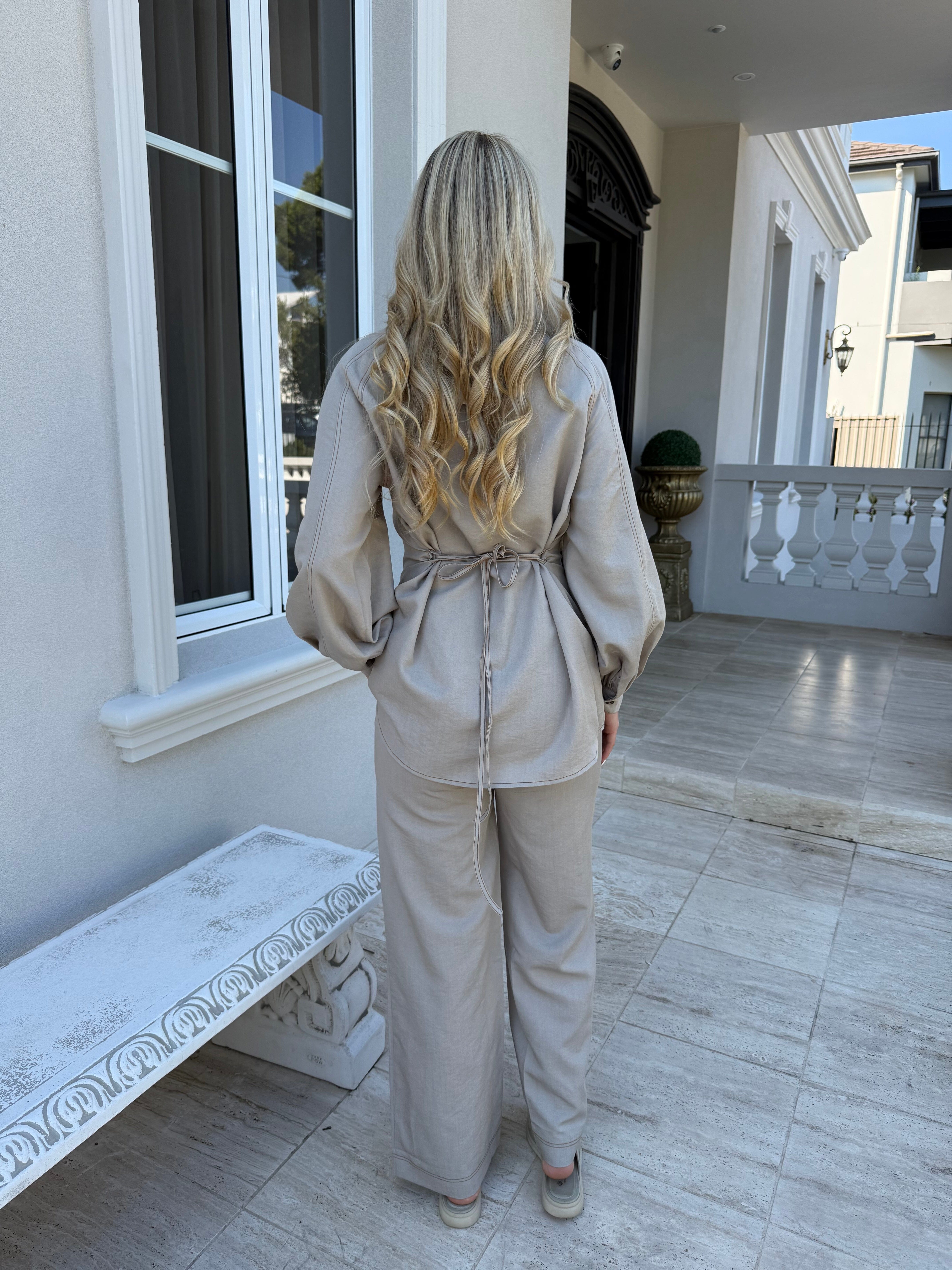 Contrast Madena Set