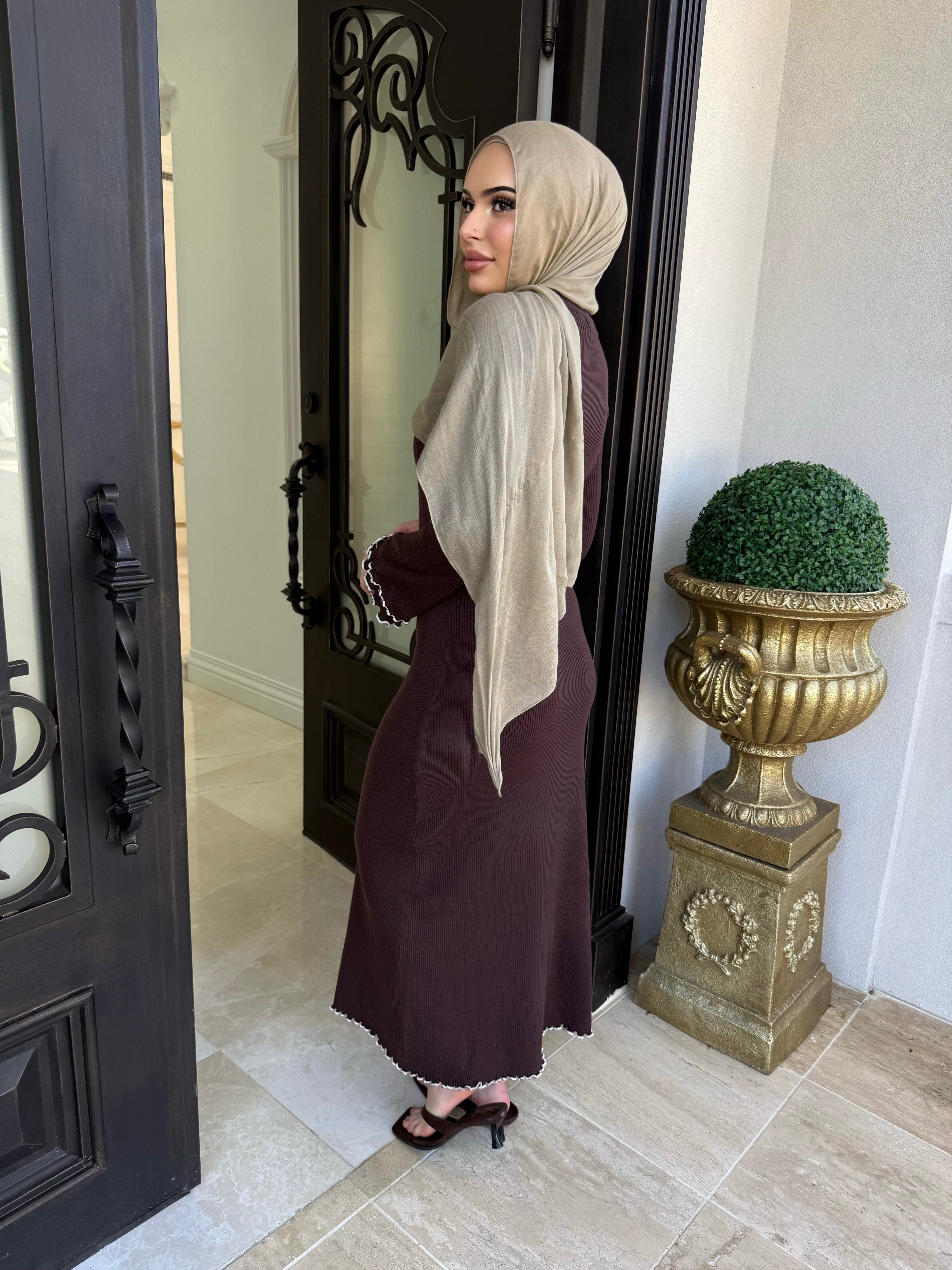 Trim Frill Knit Dress
