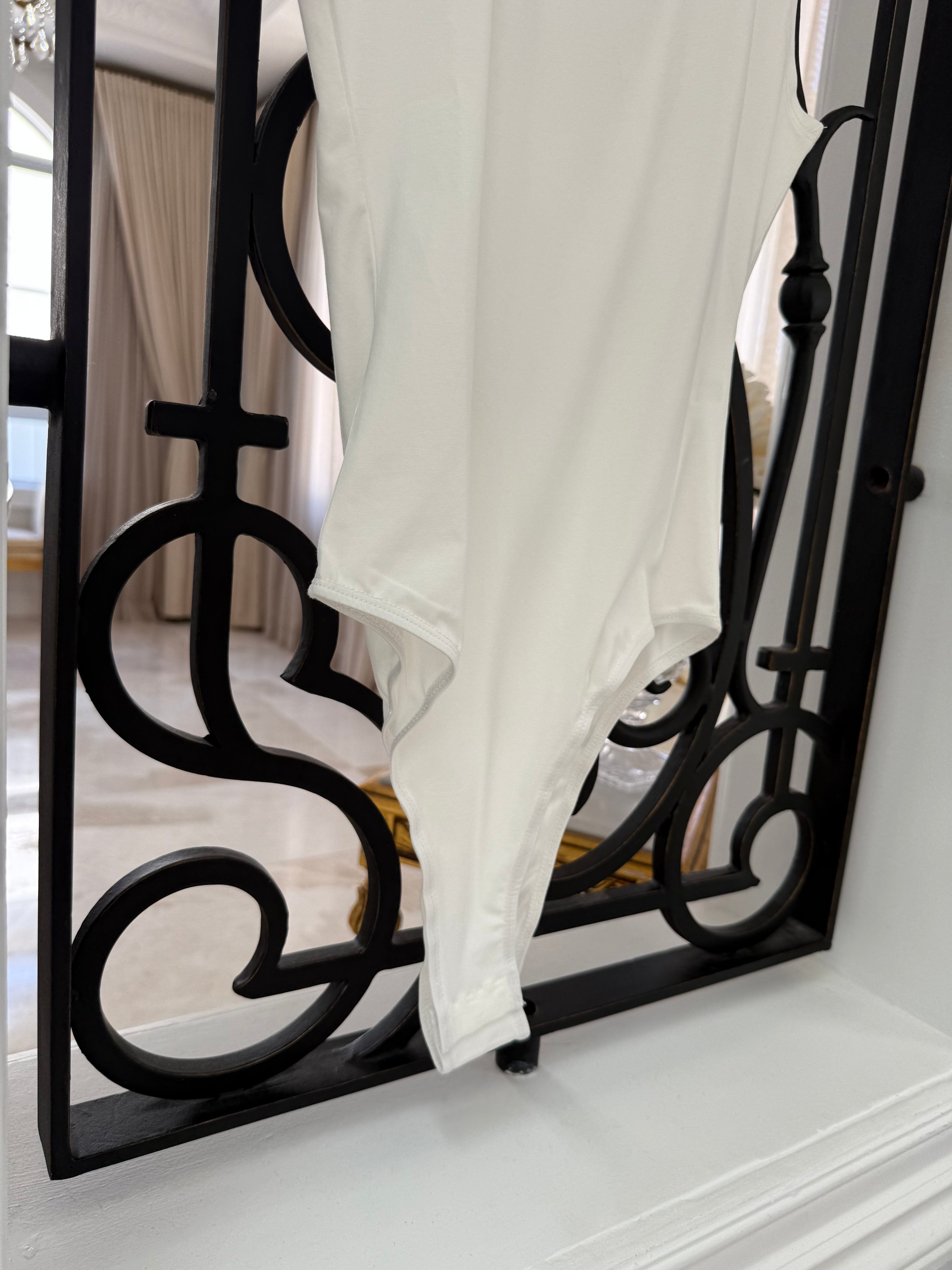 Sleeveless Body Suite