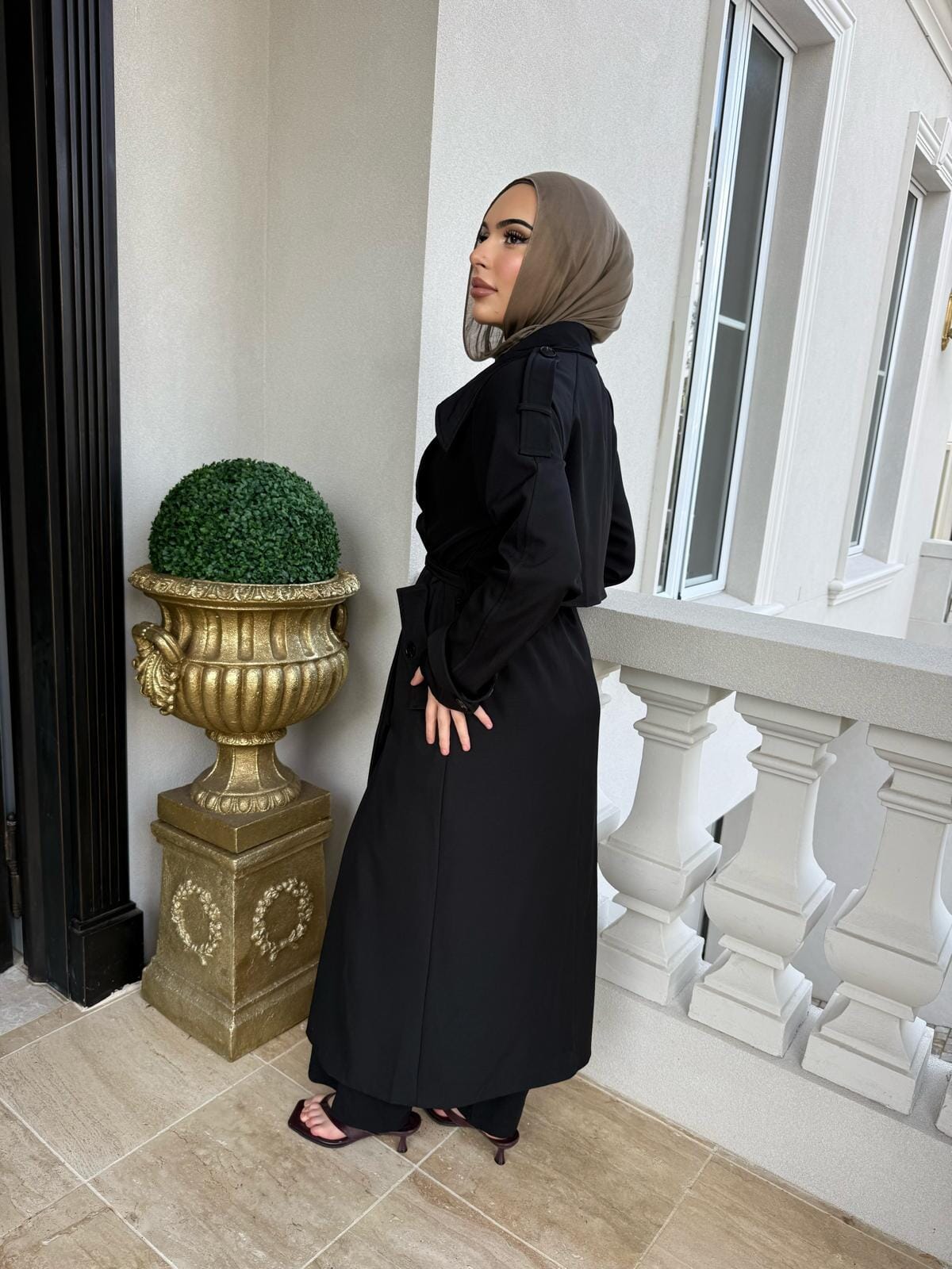 High end Maxi Trench