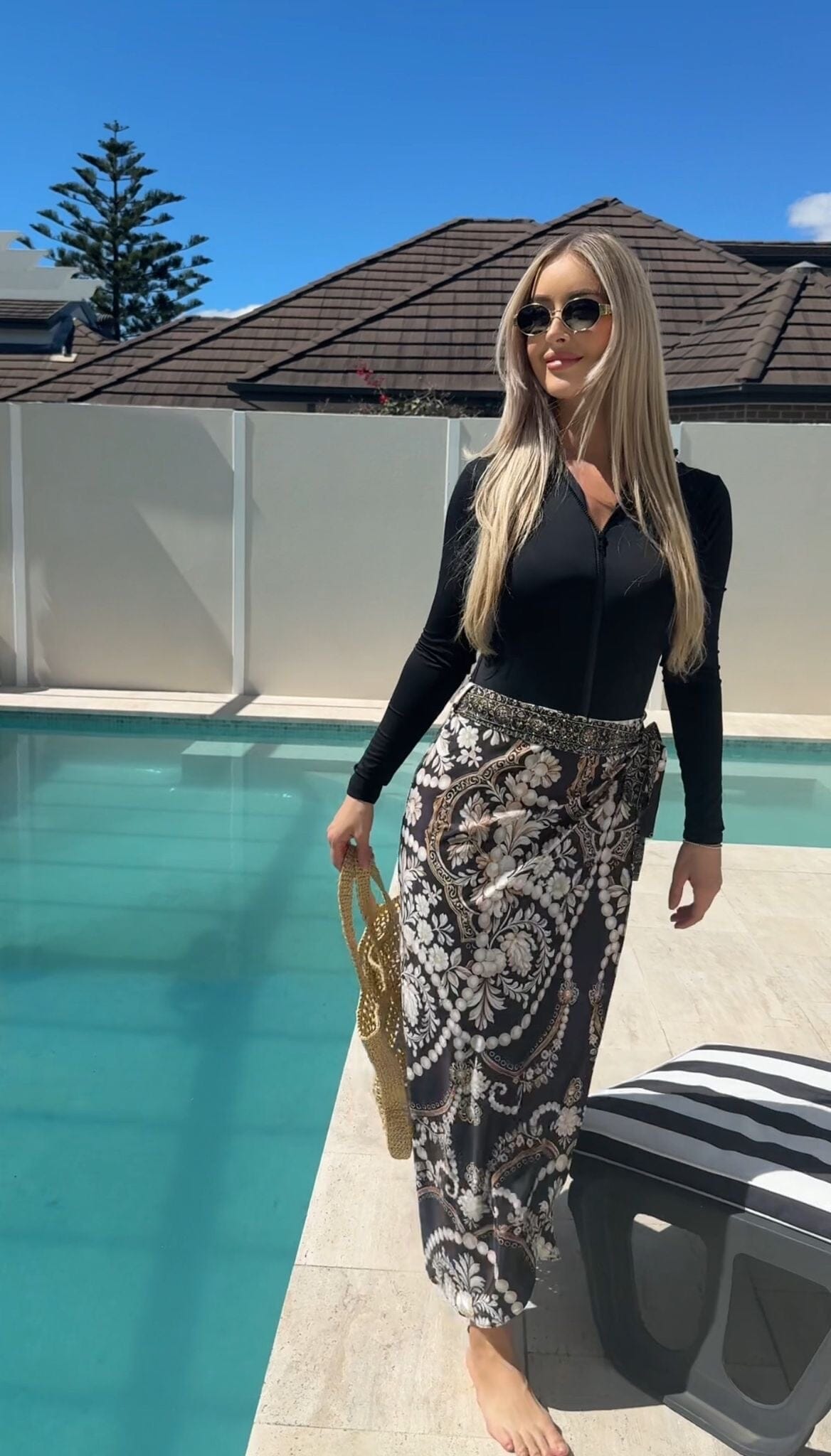 Warm Resort Monochrome Sarong