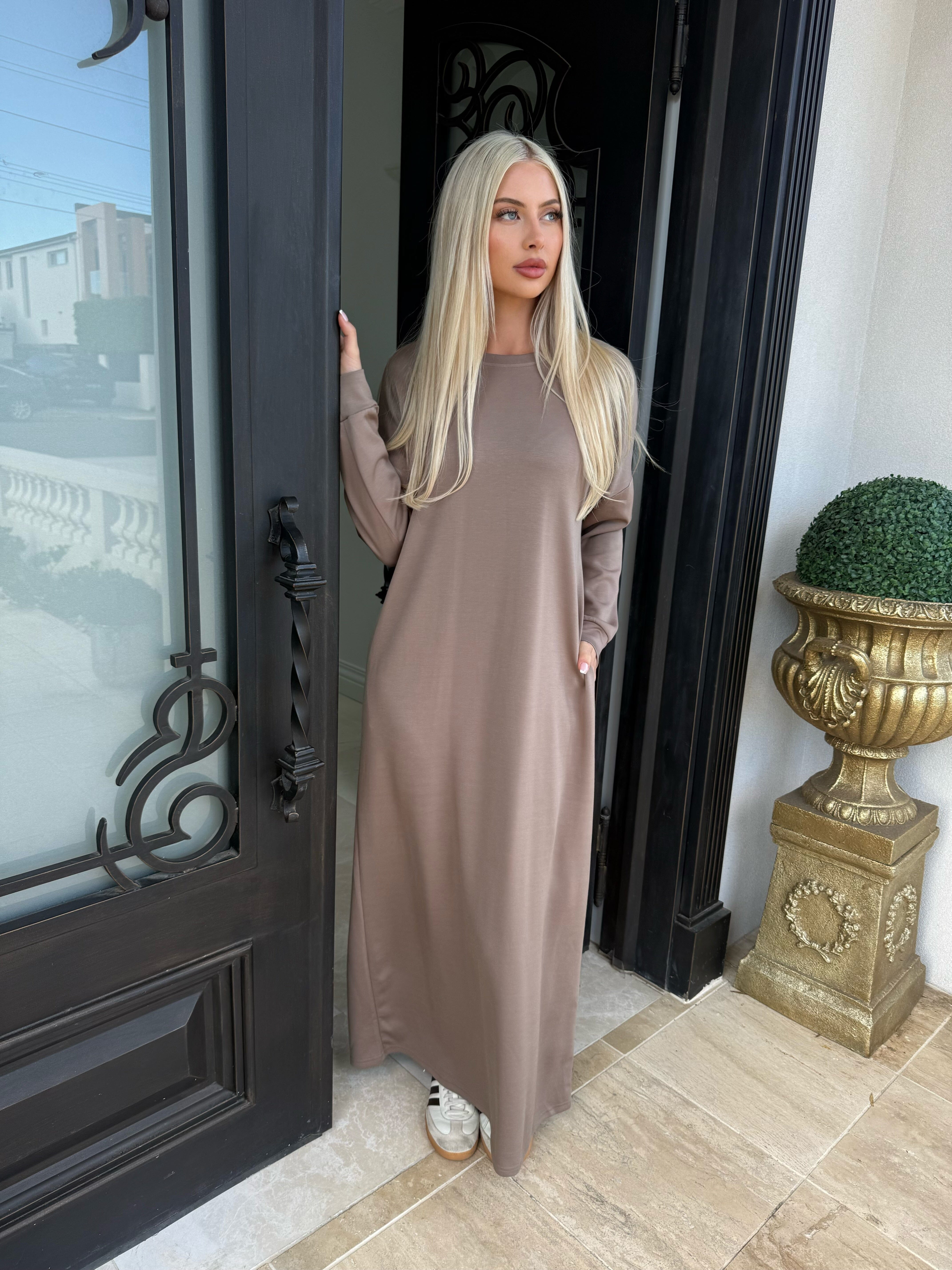 Good to Go Abaya
