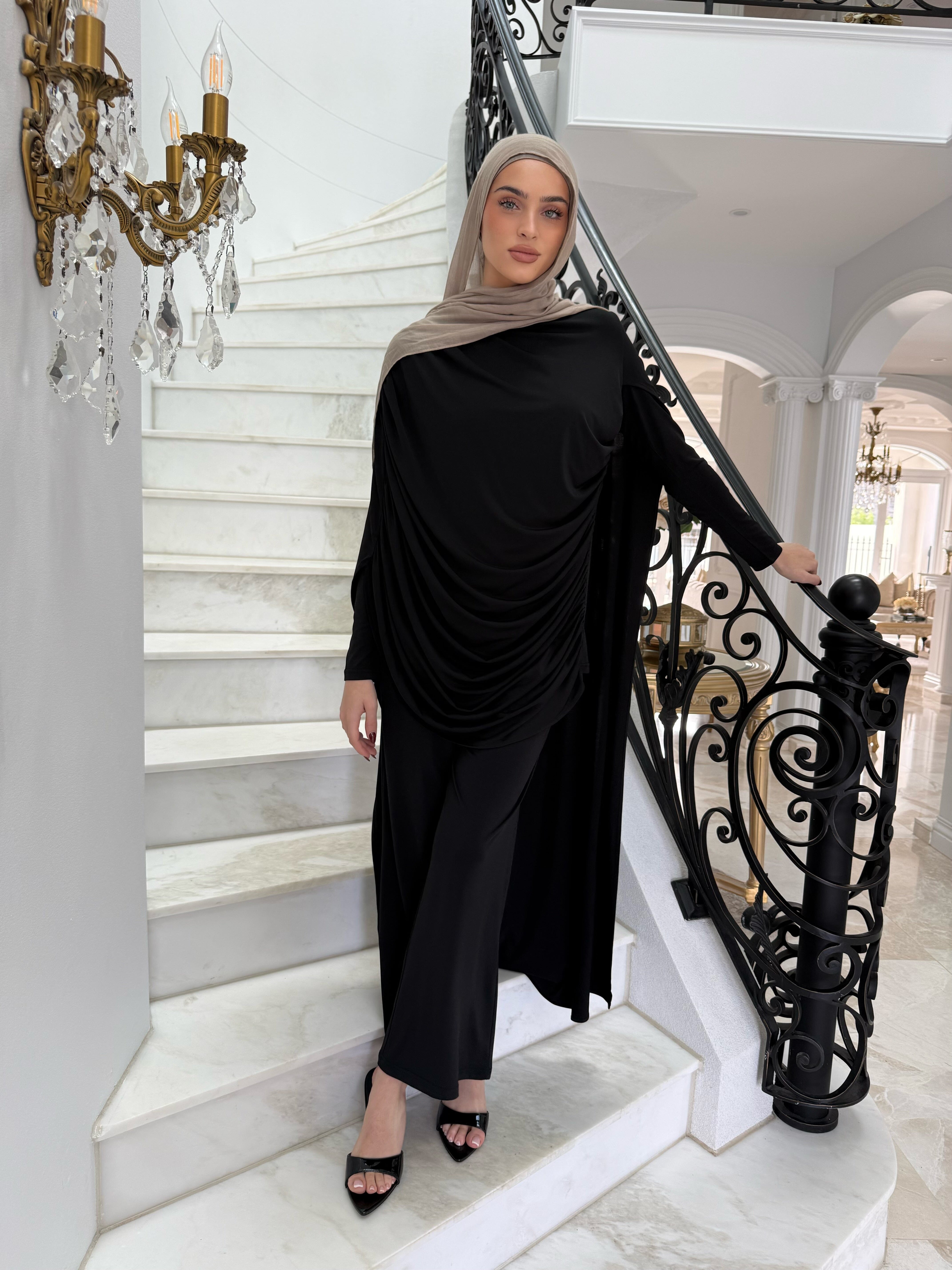 Drape 2 Piece Set