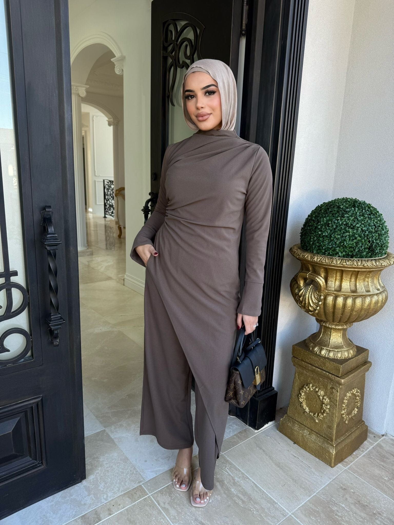 Amal Gathered Set