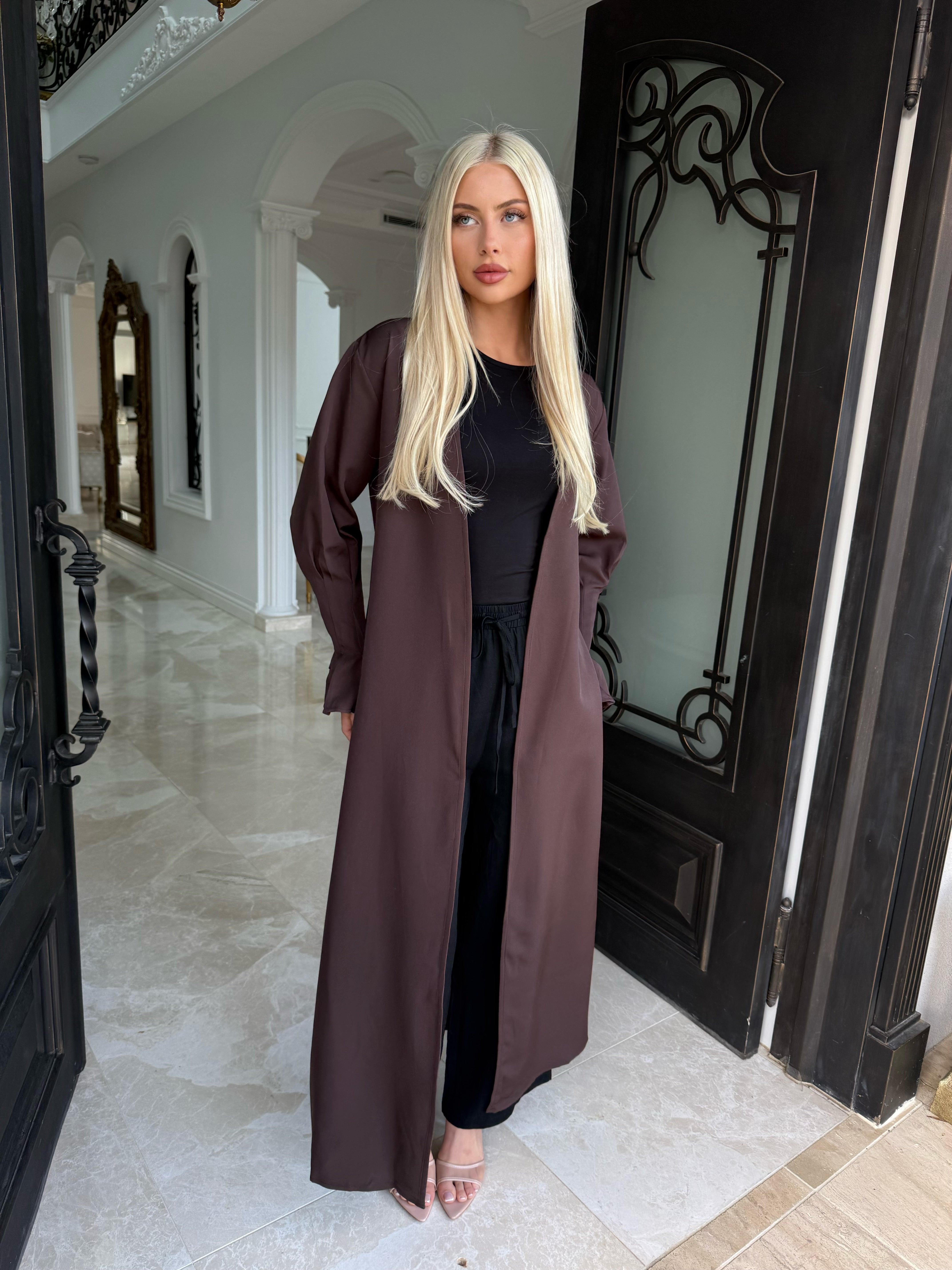 Pleated Open Abaya