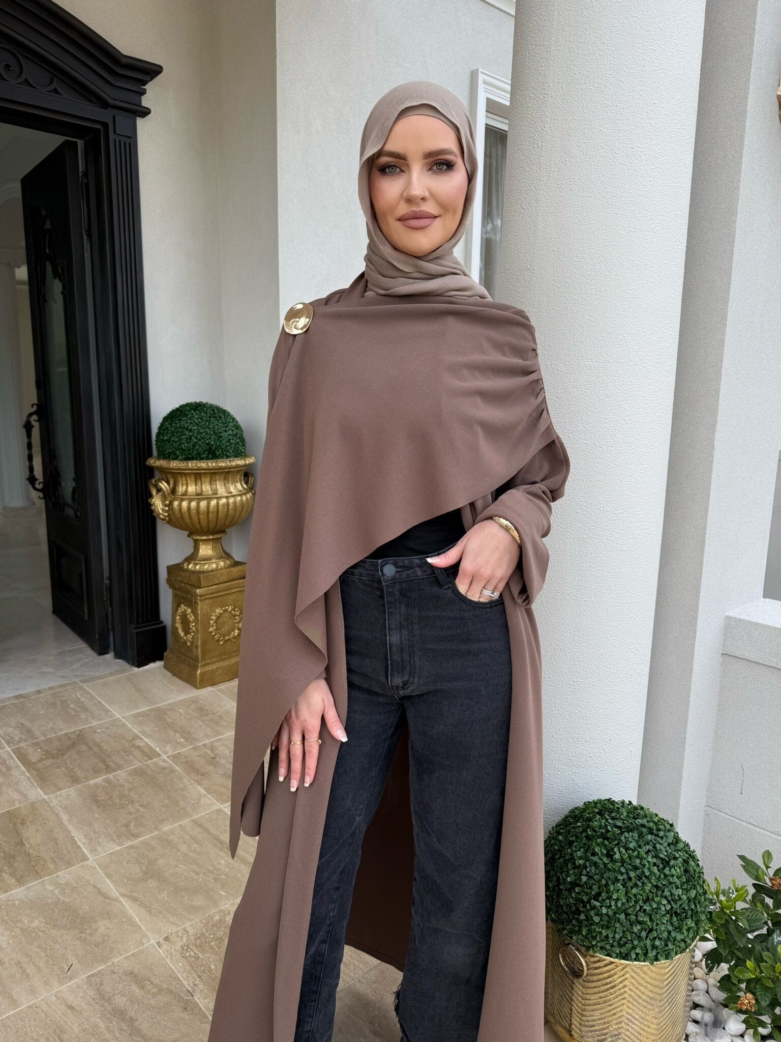 Jacket Abya