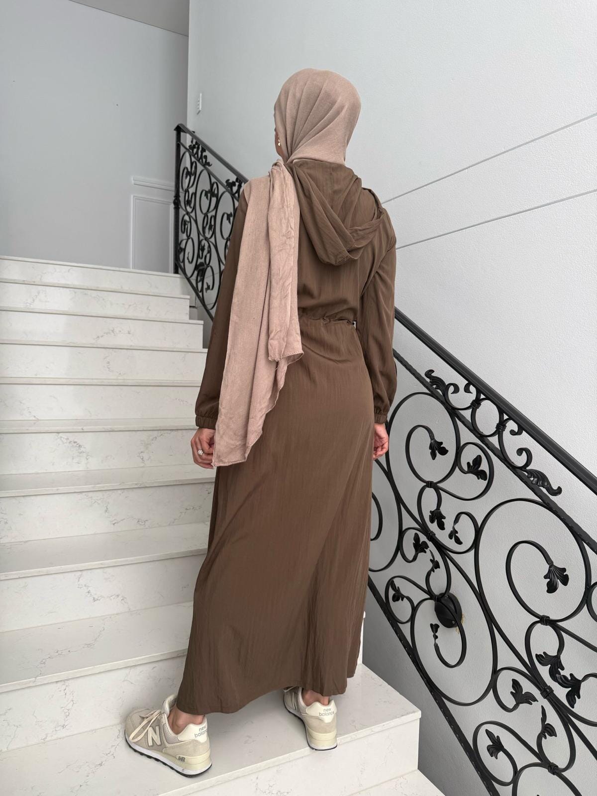 Modest Maxi Wind Breaker