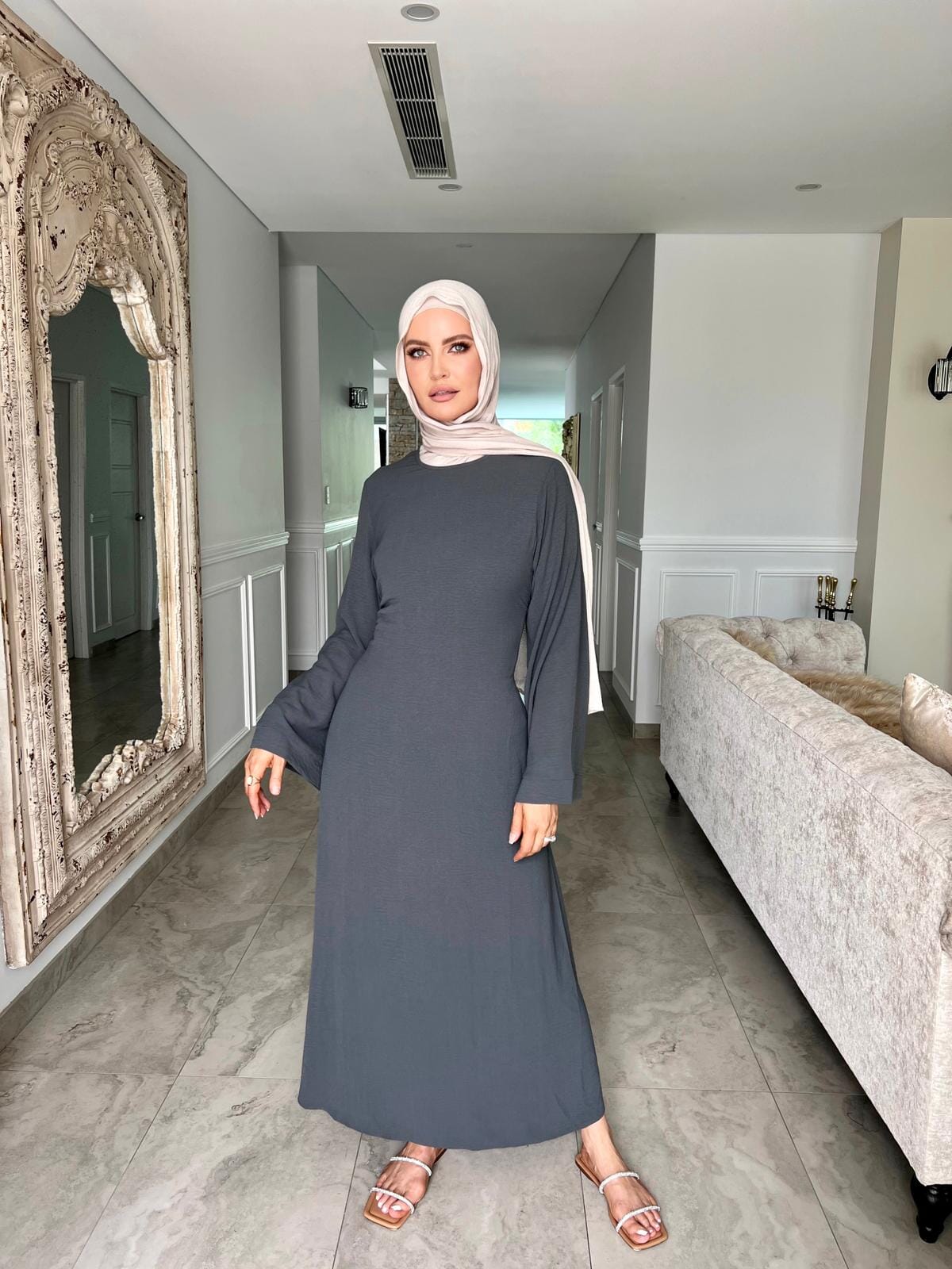 Tie Abaya