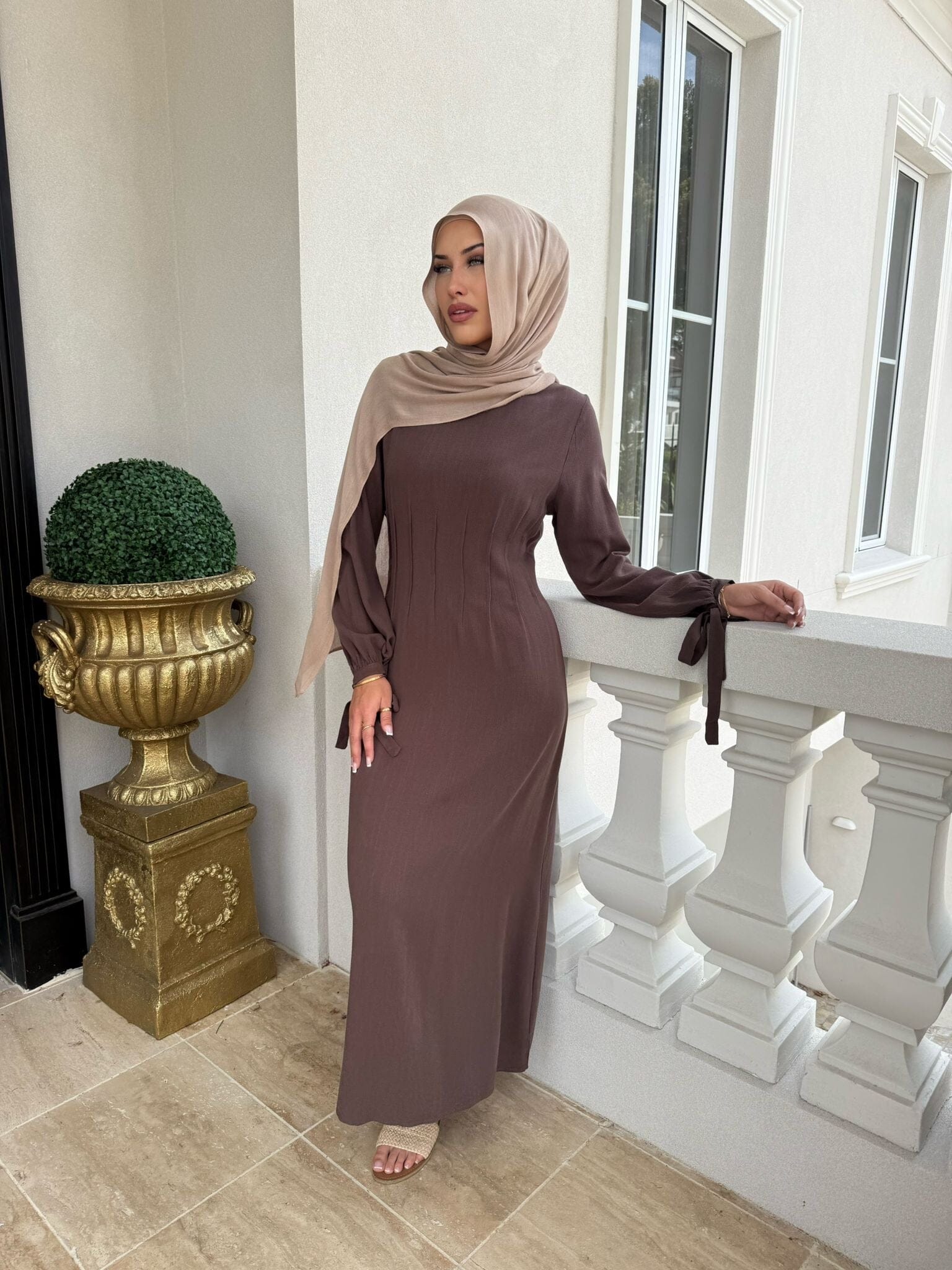 Hayaa Linen Dress