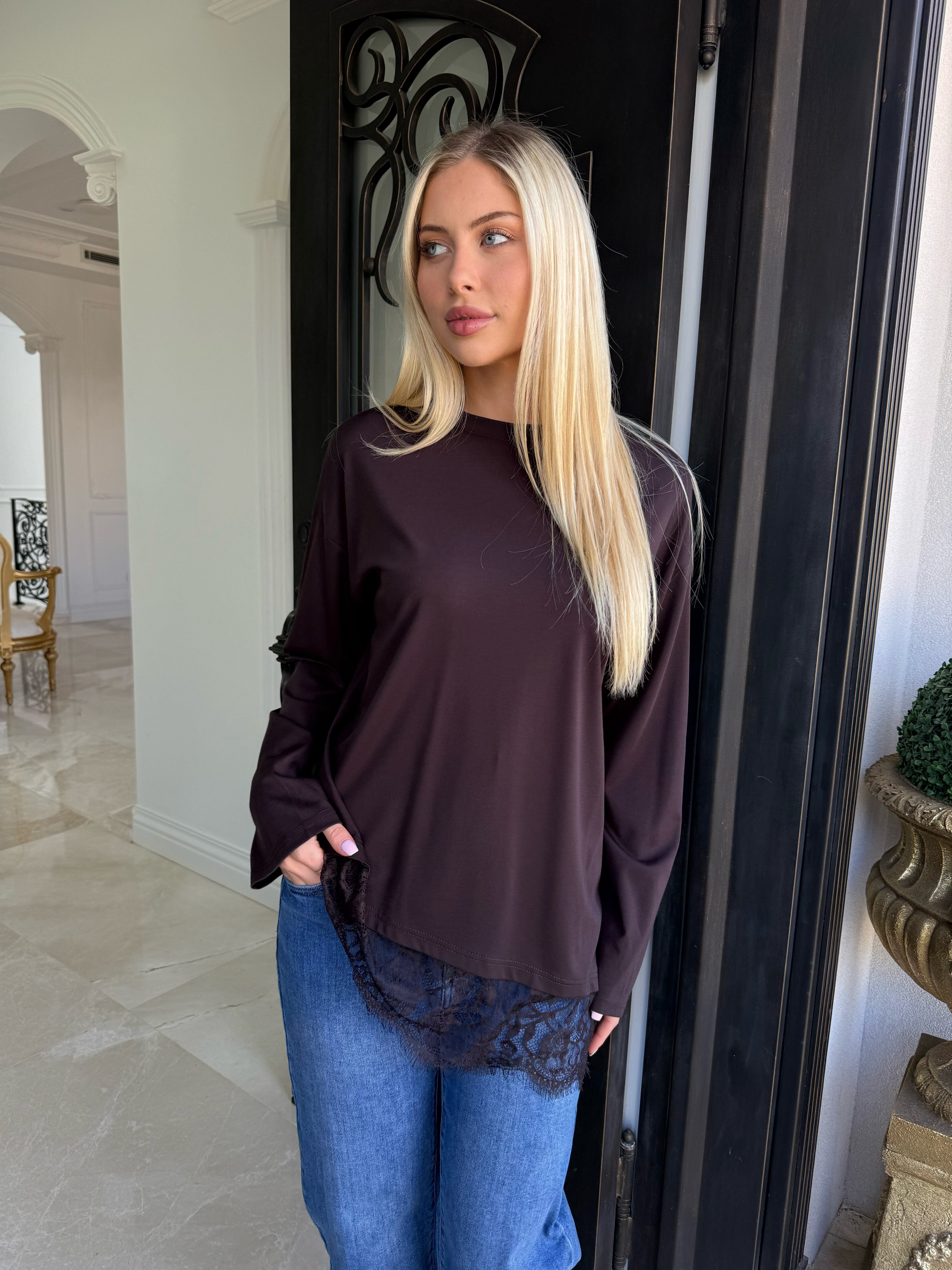 Lace Liquid Top