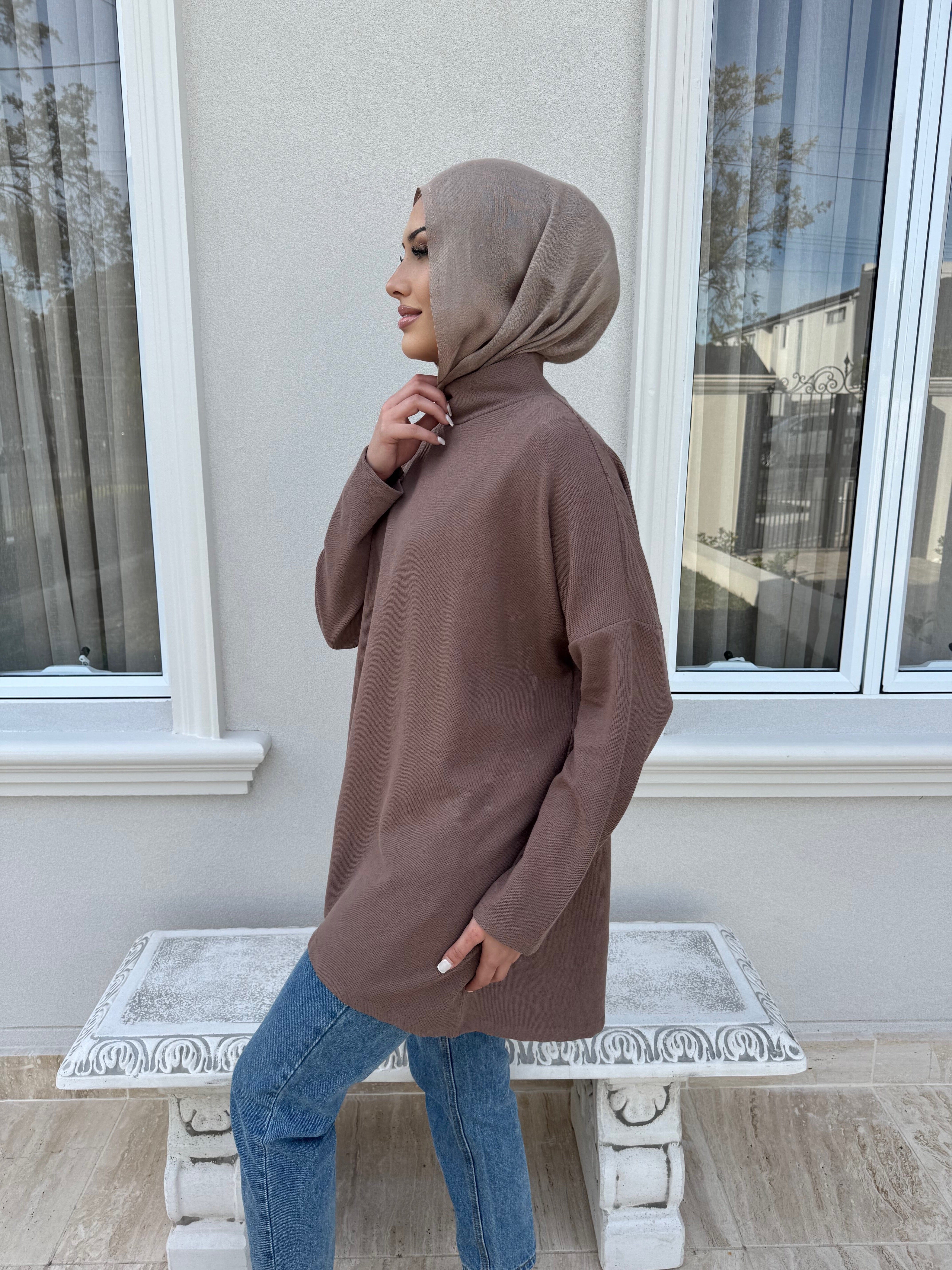 Ribbed High low jumper