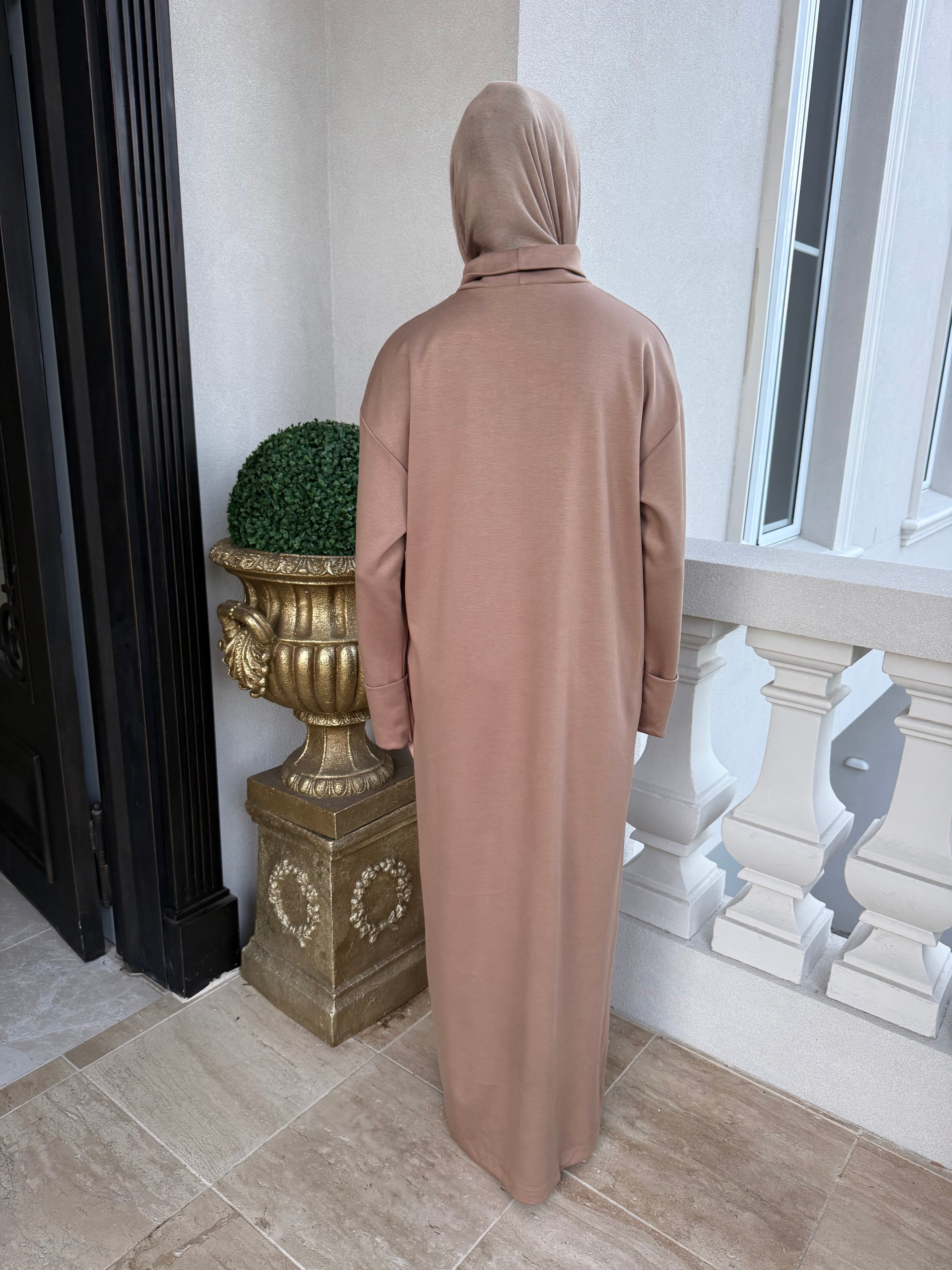 Ponti High Neck Abaya