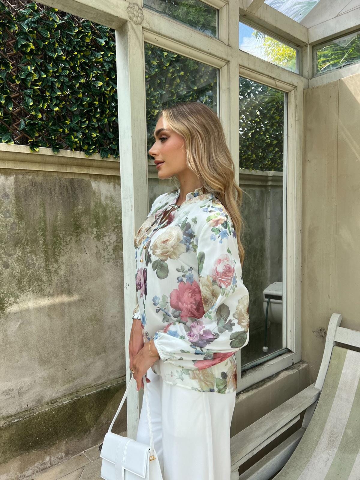 Amar White Floral Blouse